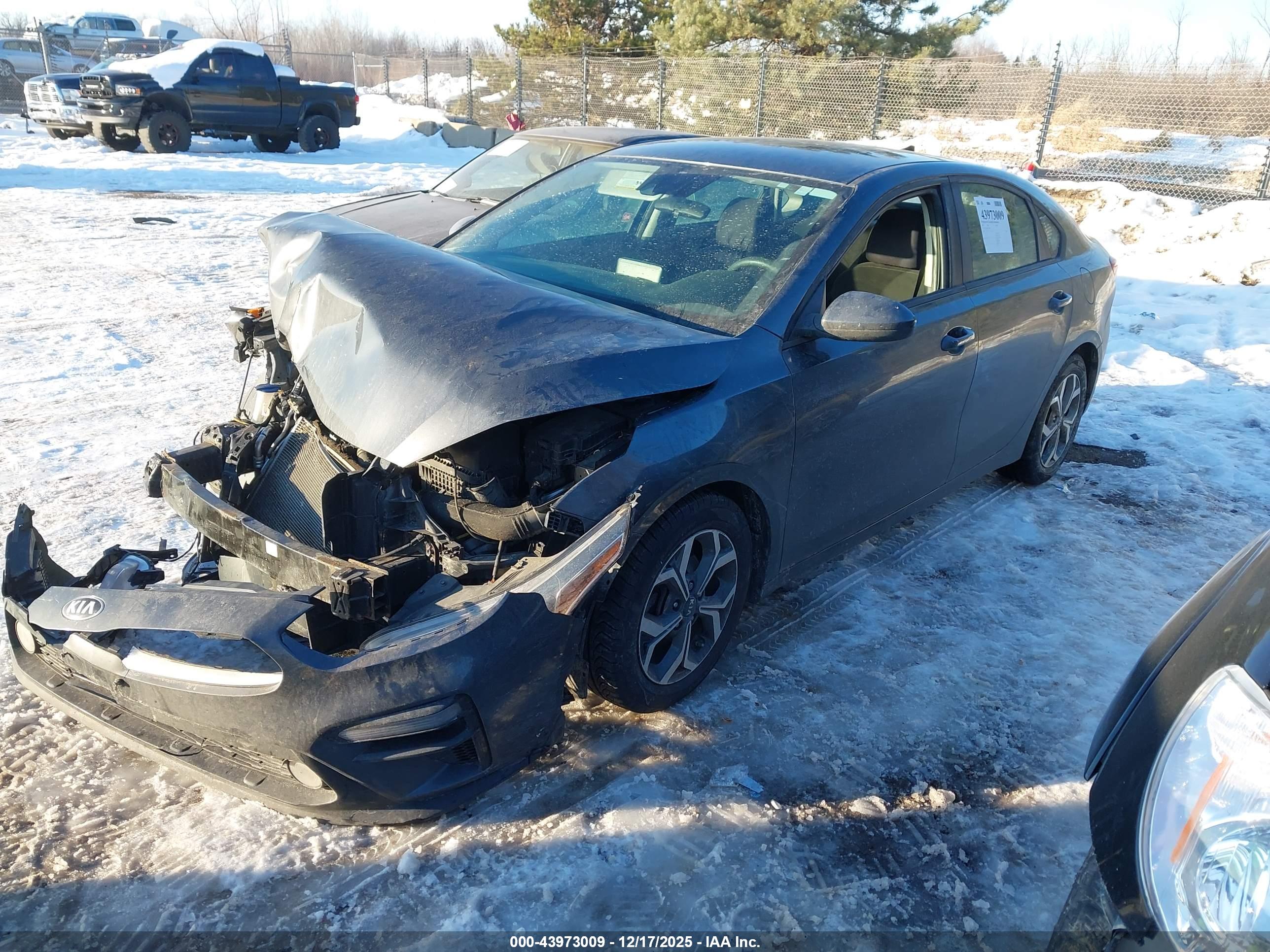 KIA FORTE image 2