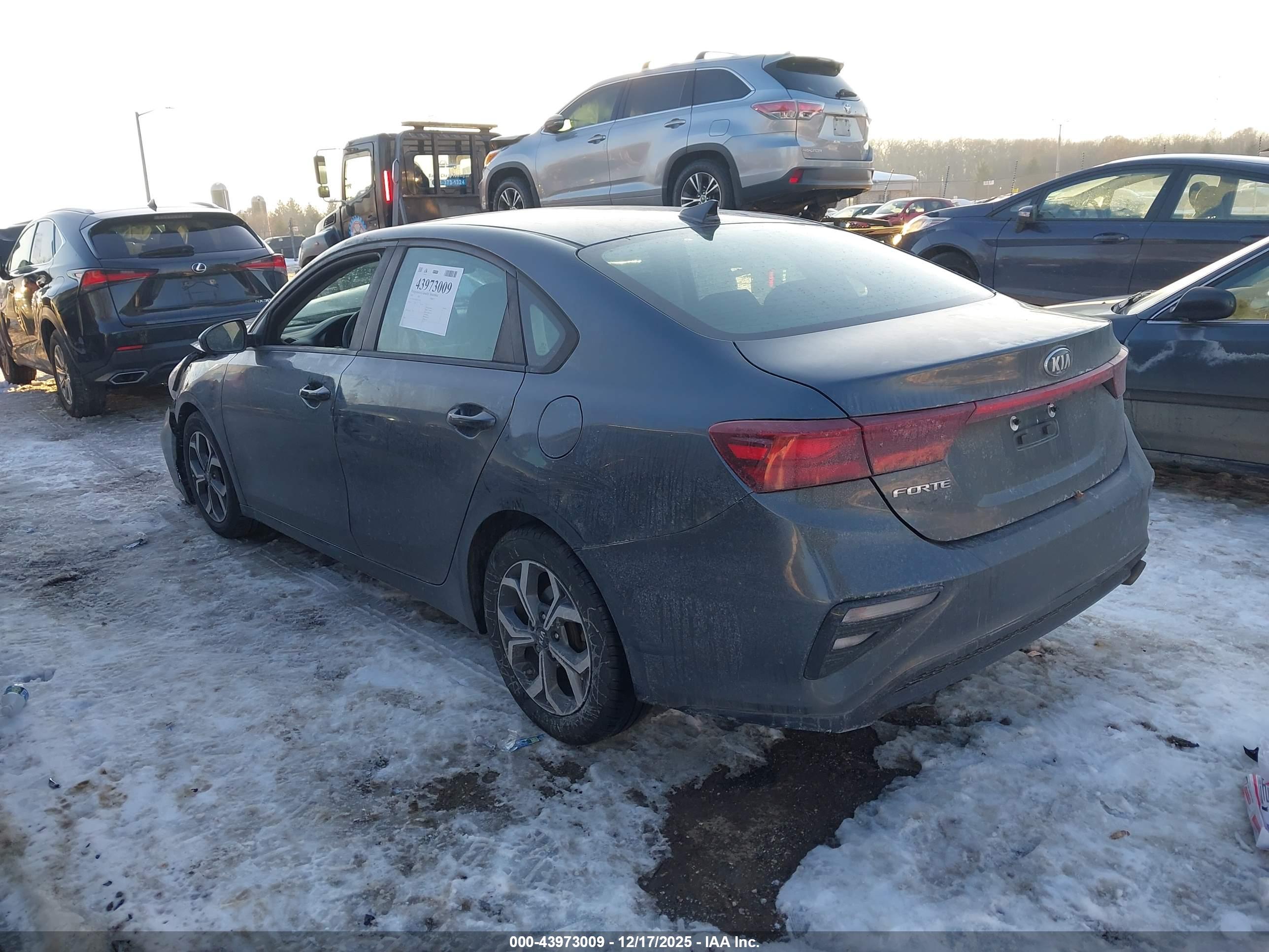 KIA FORTE image 3