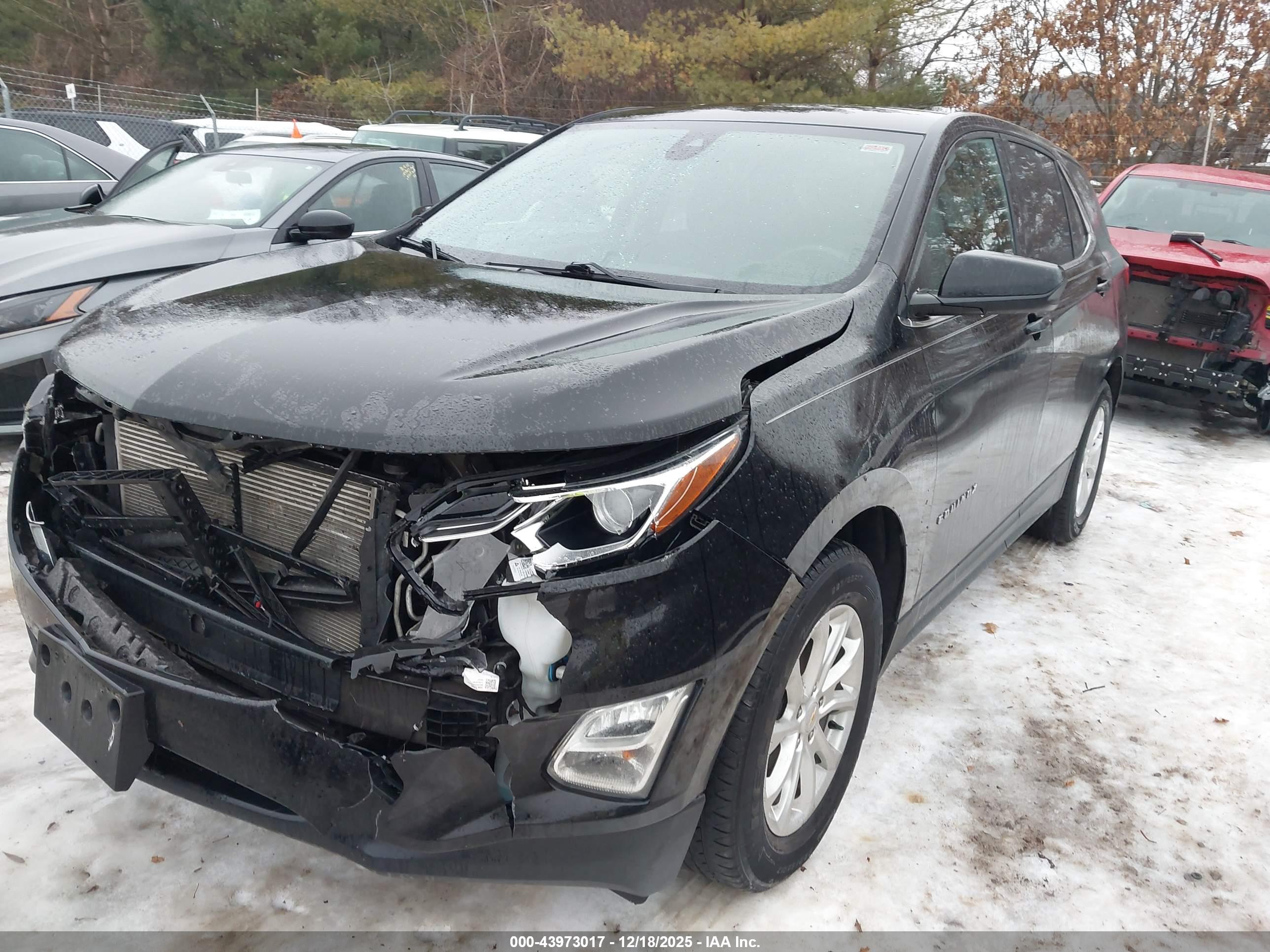 CHEVROLET EQUINOX image 2