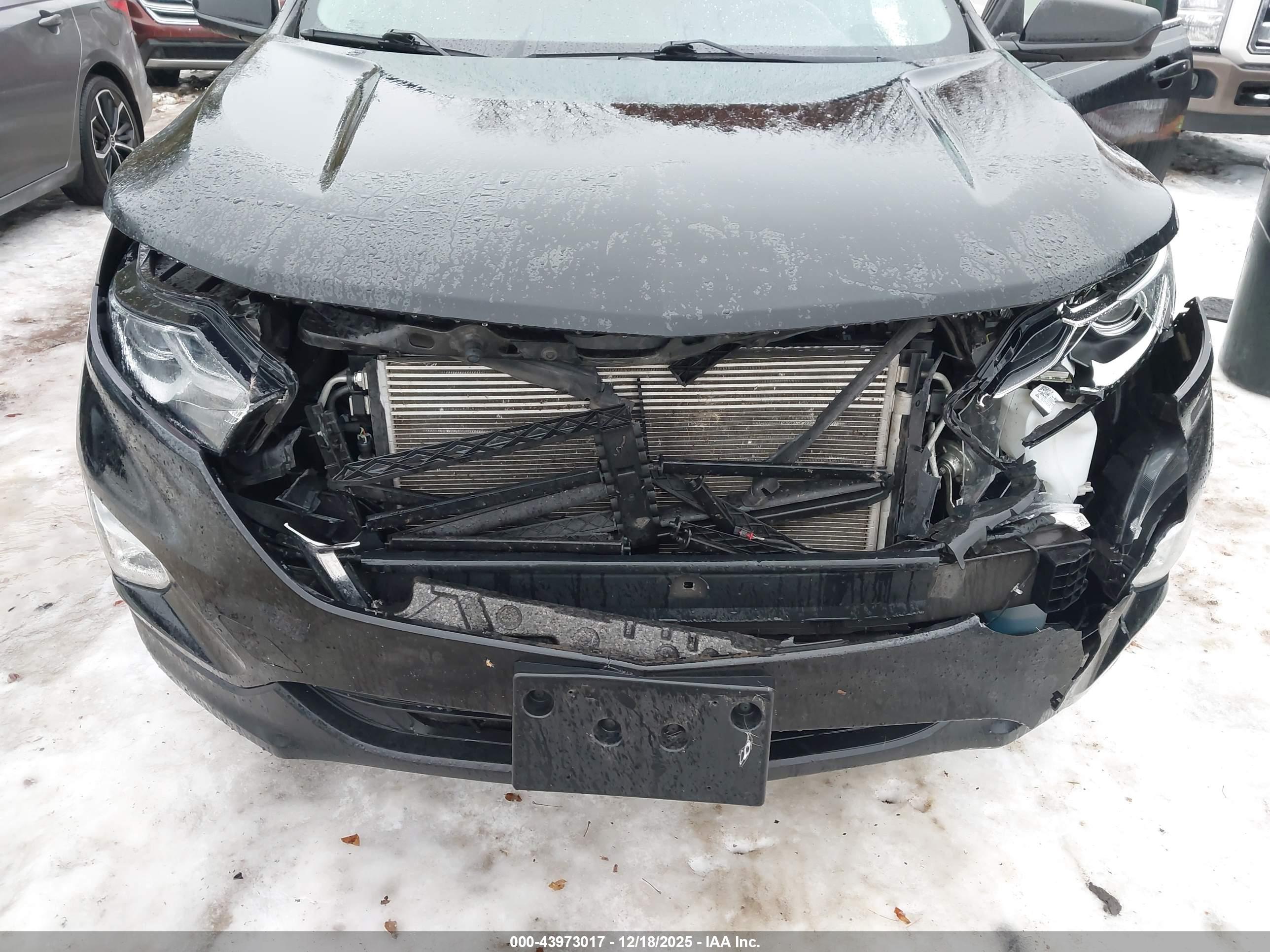 CHEVROLET EQUINOX image 6