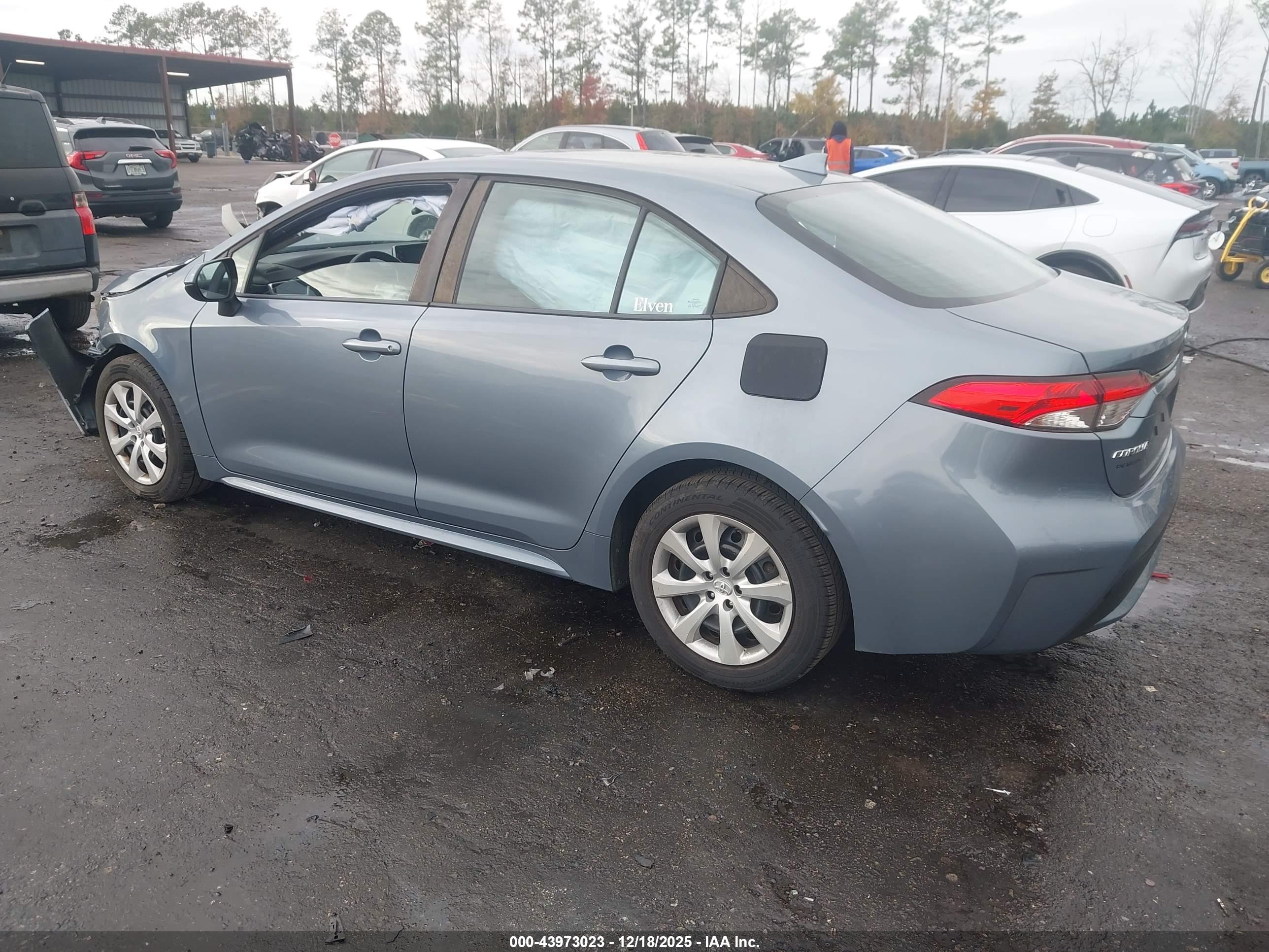 TOYOTA COROLLA image 3