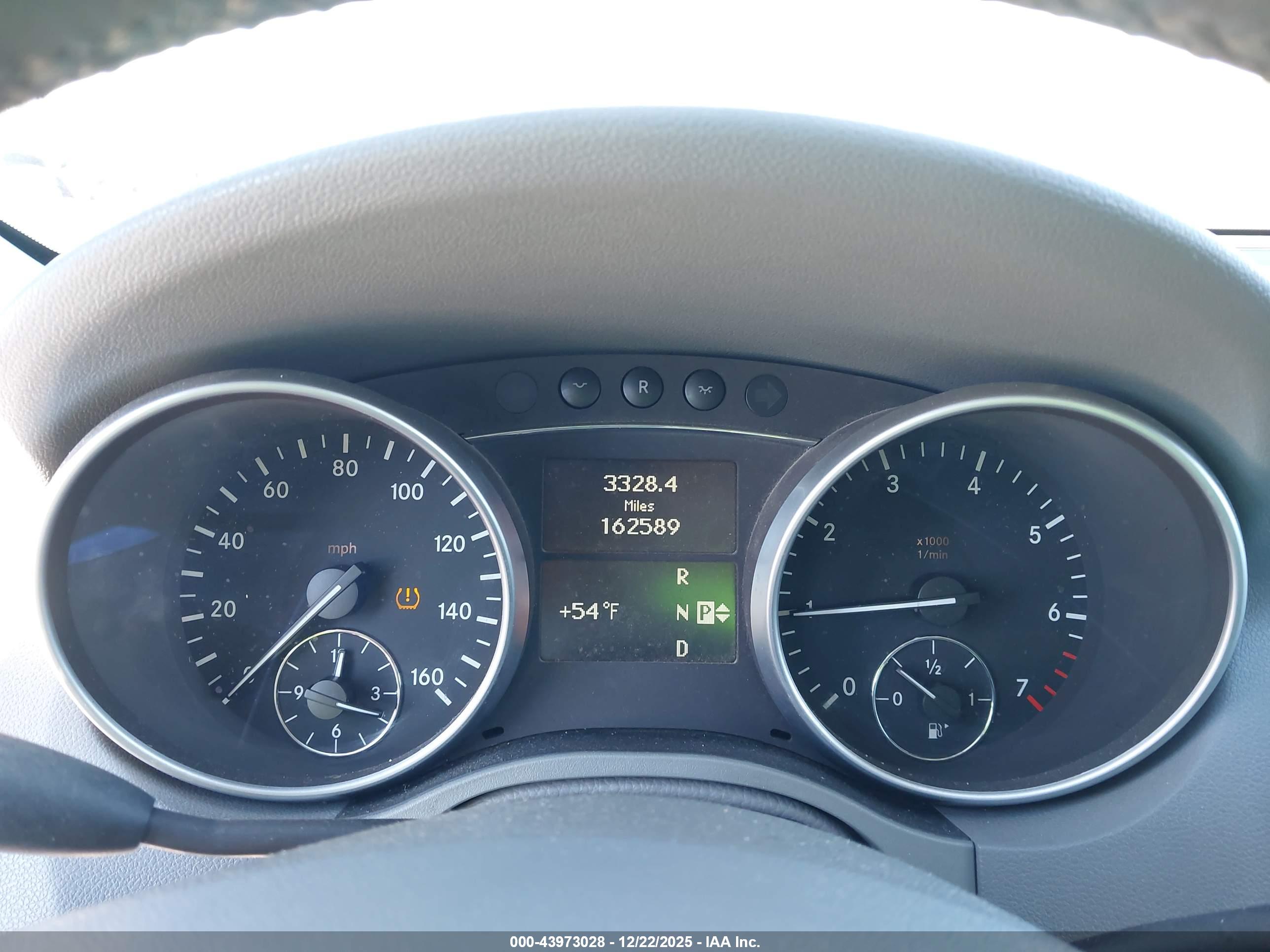 MERCEDES-BENZ ML image 7
