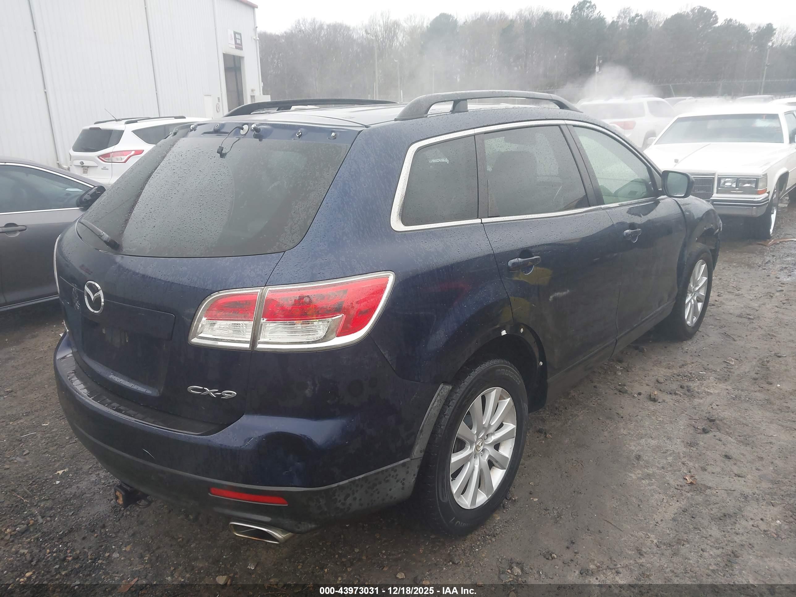 MAZDA CX-9 image 4