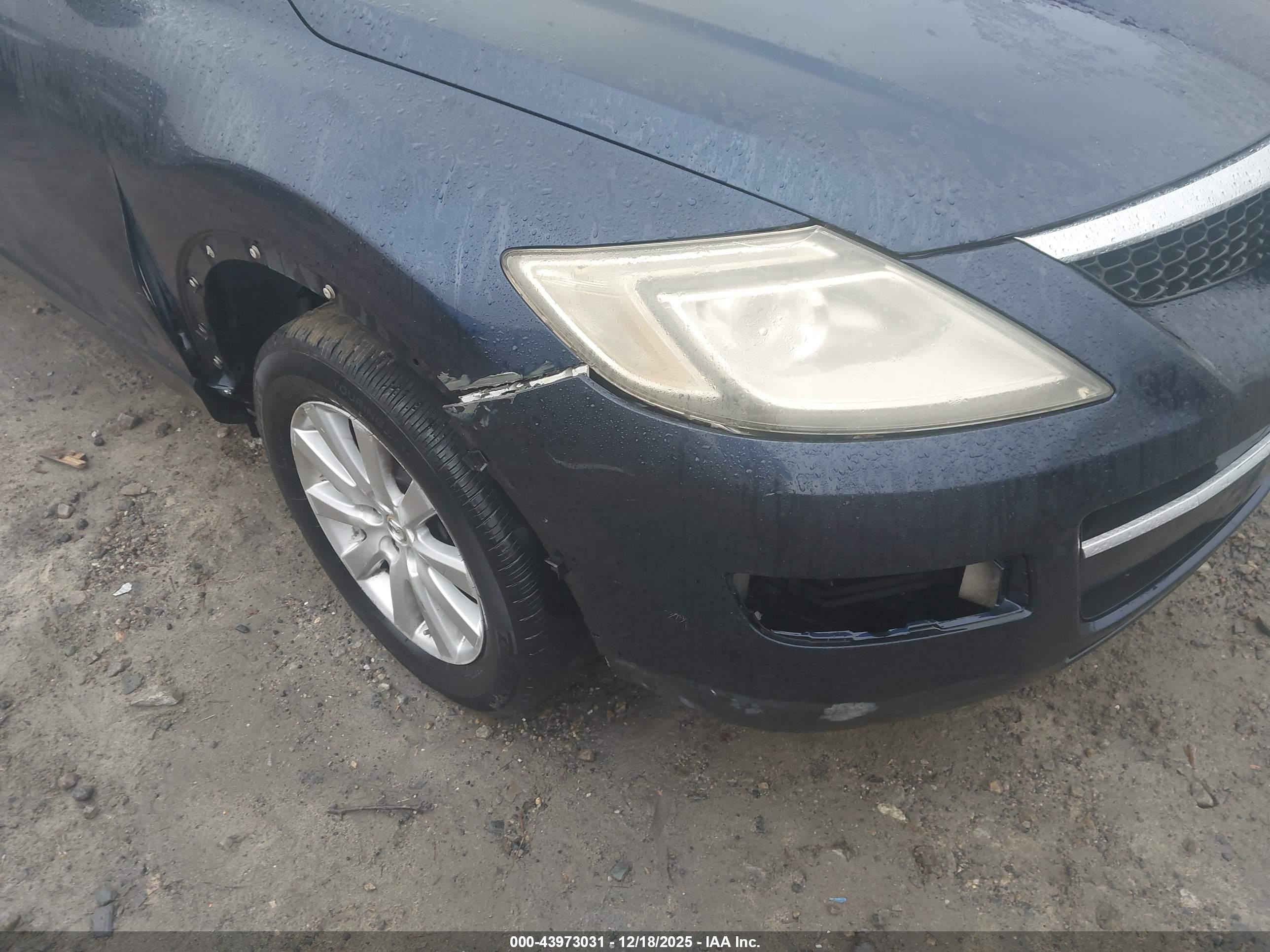 MAZDA CX-9 image 6