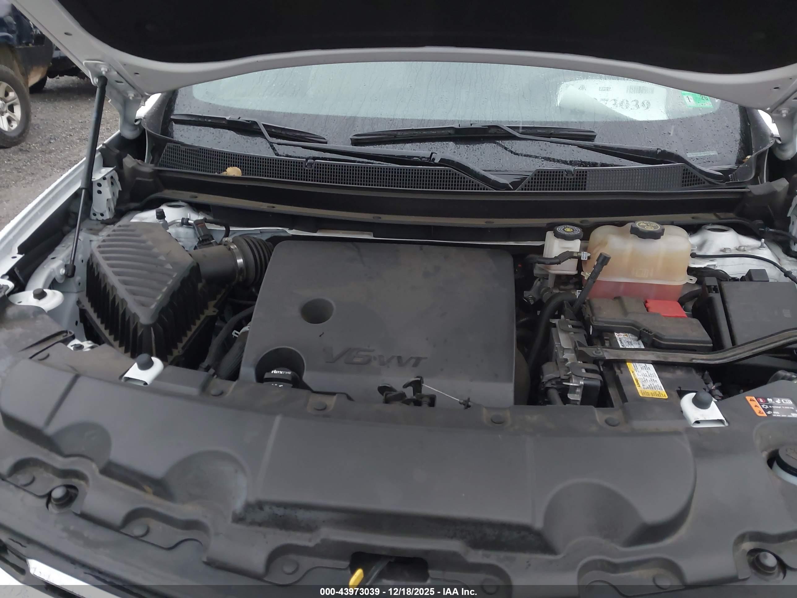 CHEVROLET TRAVERSE image 10