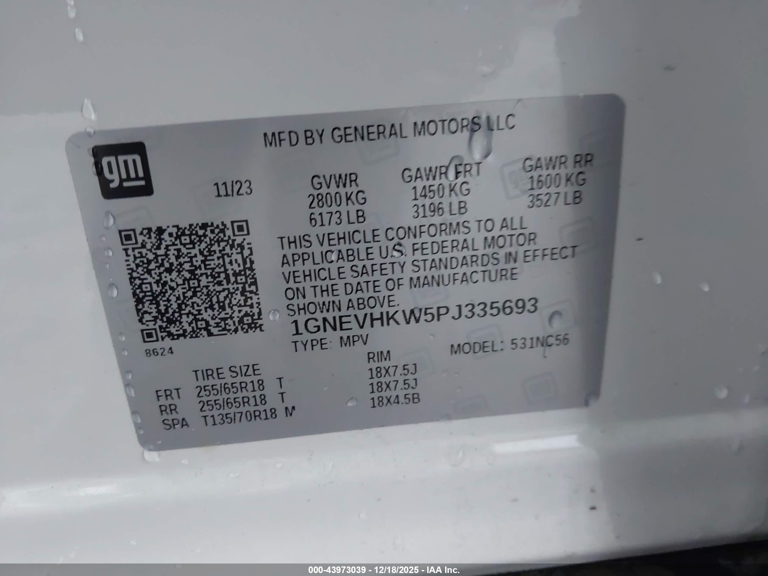 CHEVROLET TRAVERSE image 9