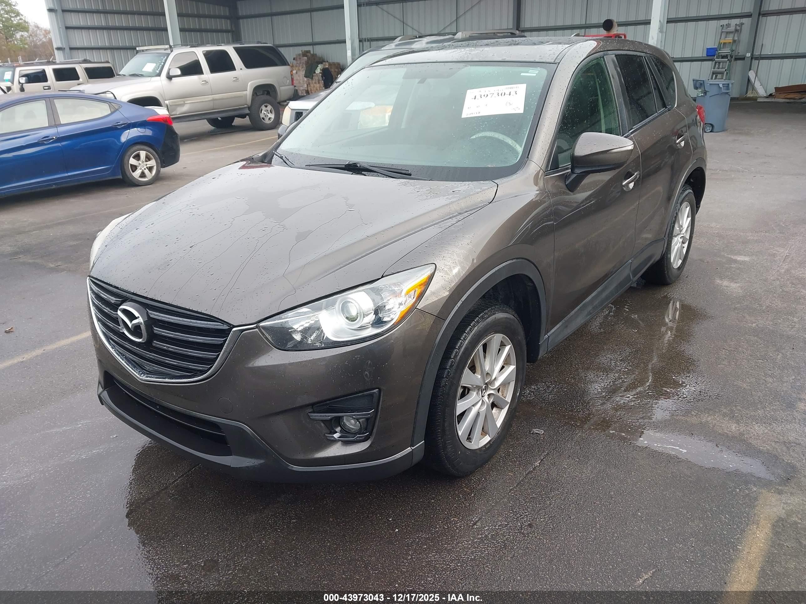 MAZDA CX-5 image 2