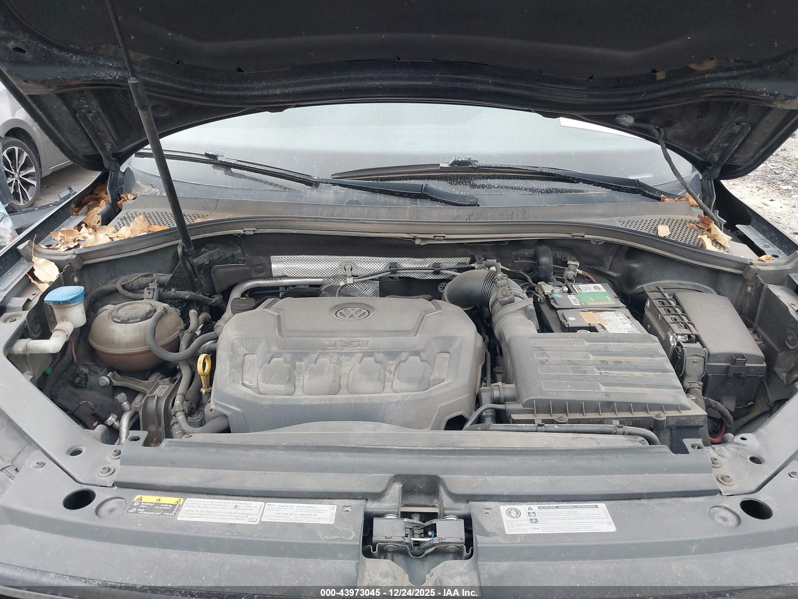 VOLKSWAGEN TIGUAN image 10