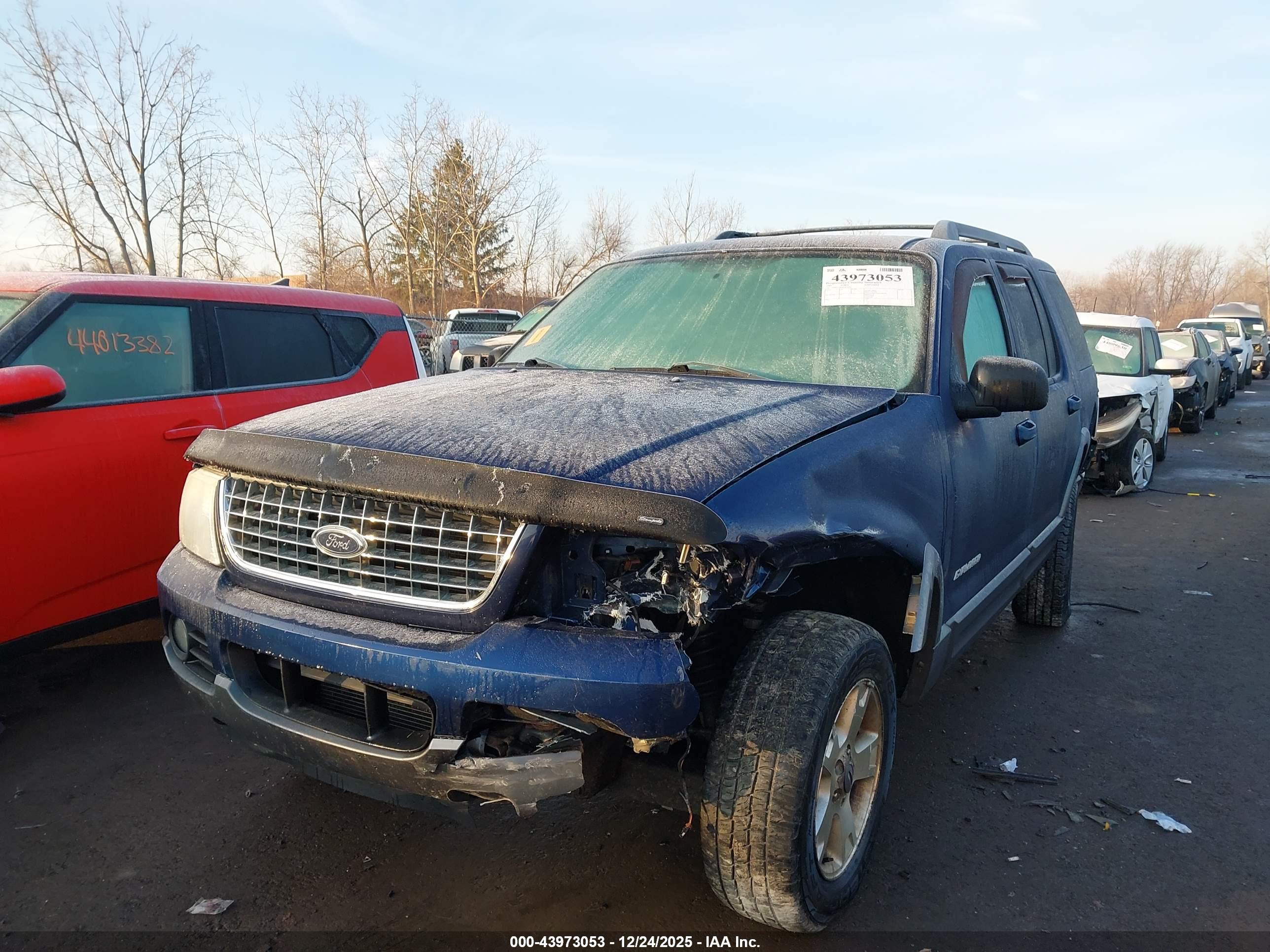 FORD EXPLORER image 2