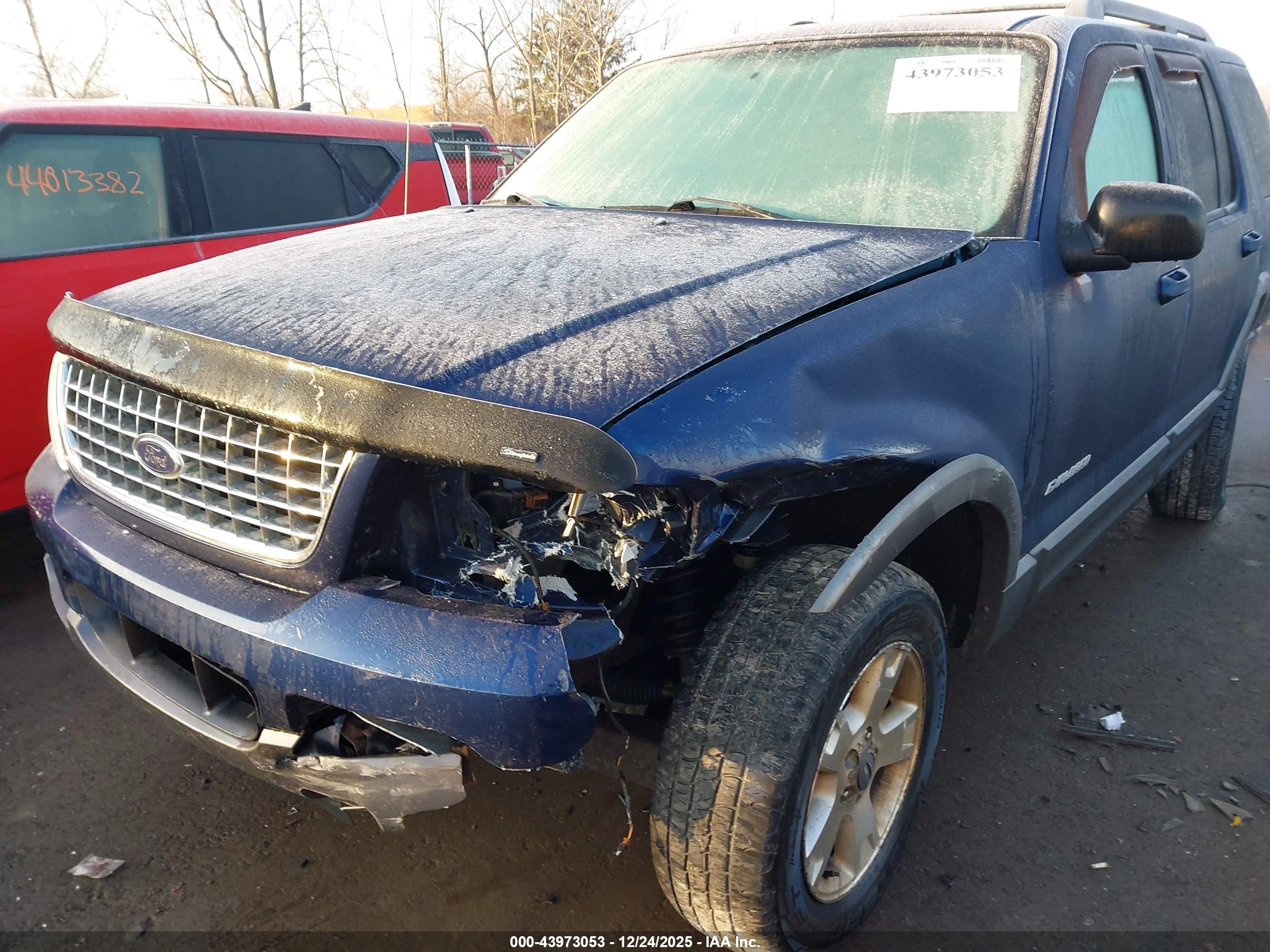 FORD EXPLORER image 6