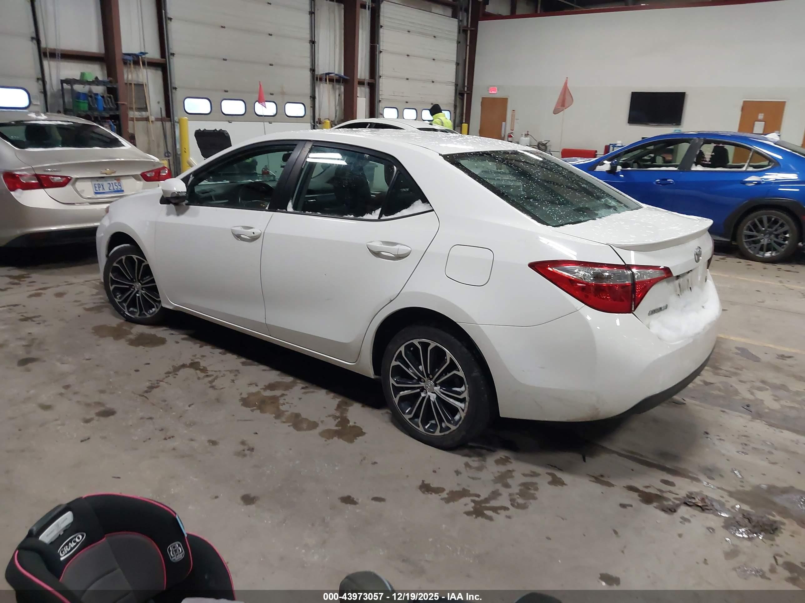 TOYOTA COROLLA image 3