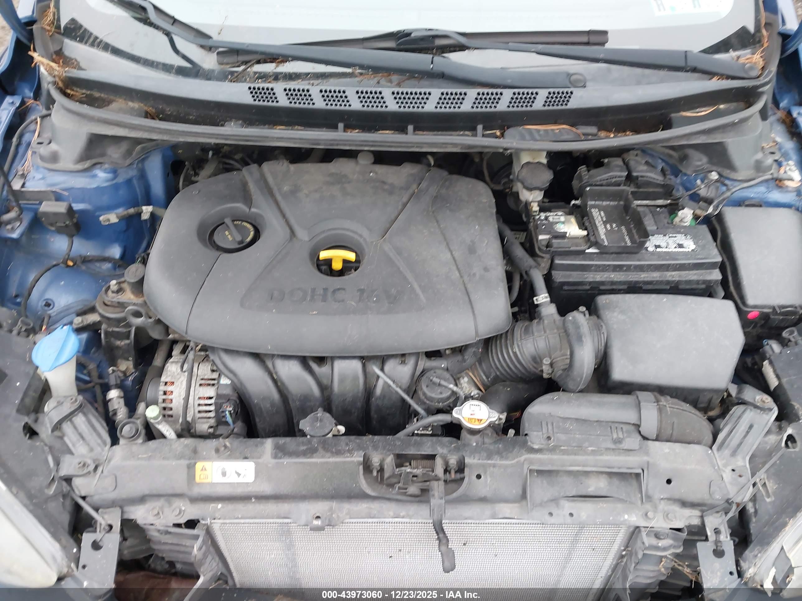 HYUNDAI ELANTRA image 10