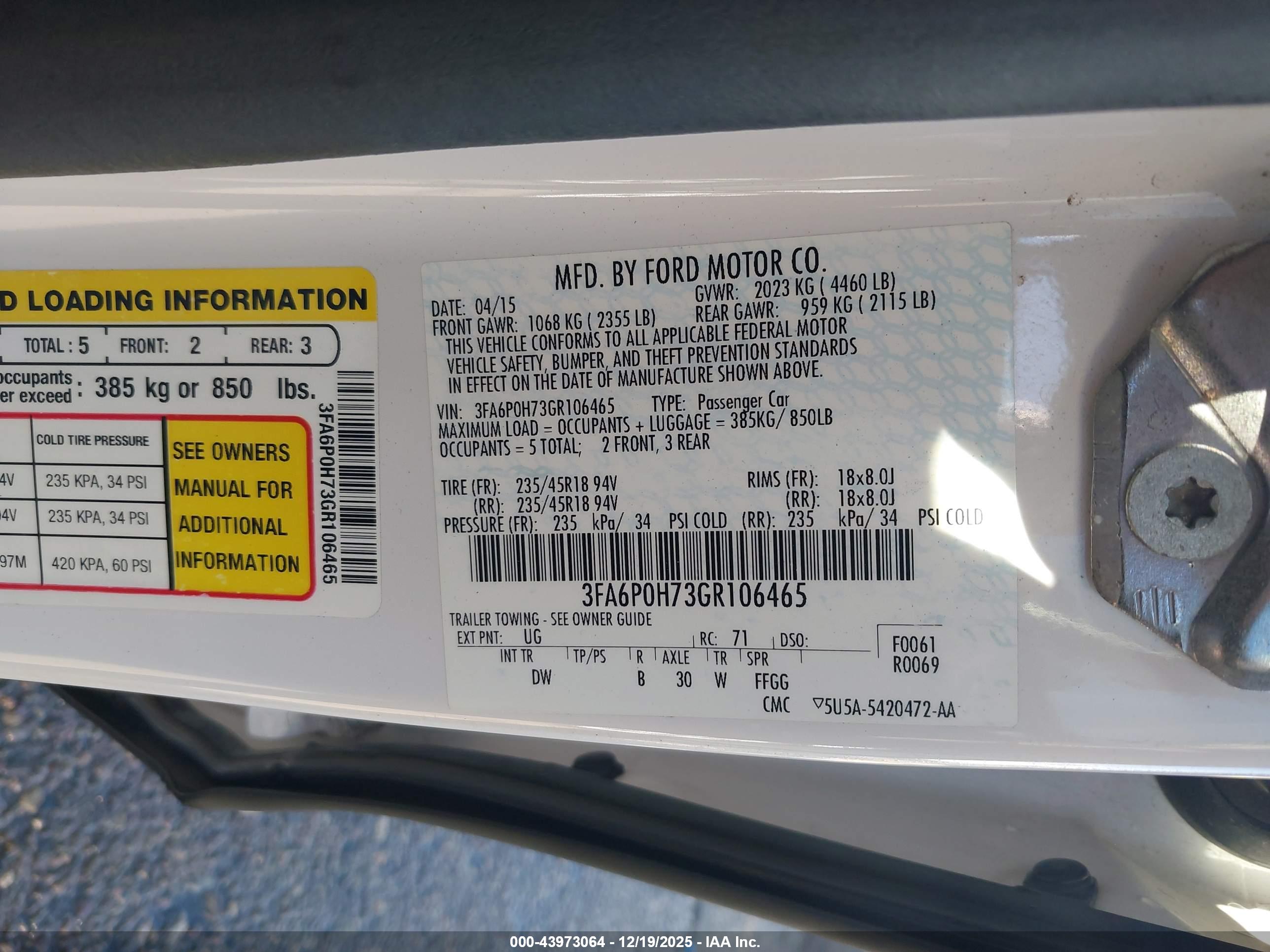 FORD FUSION image 9