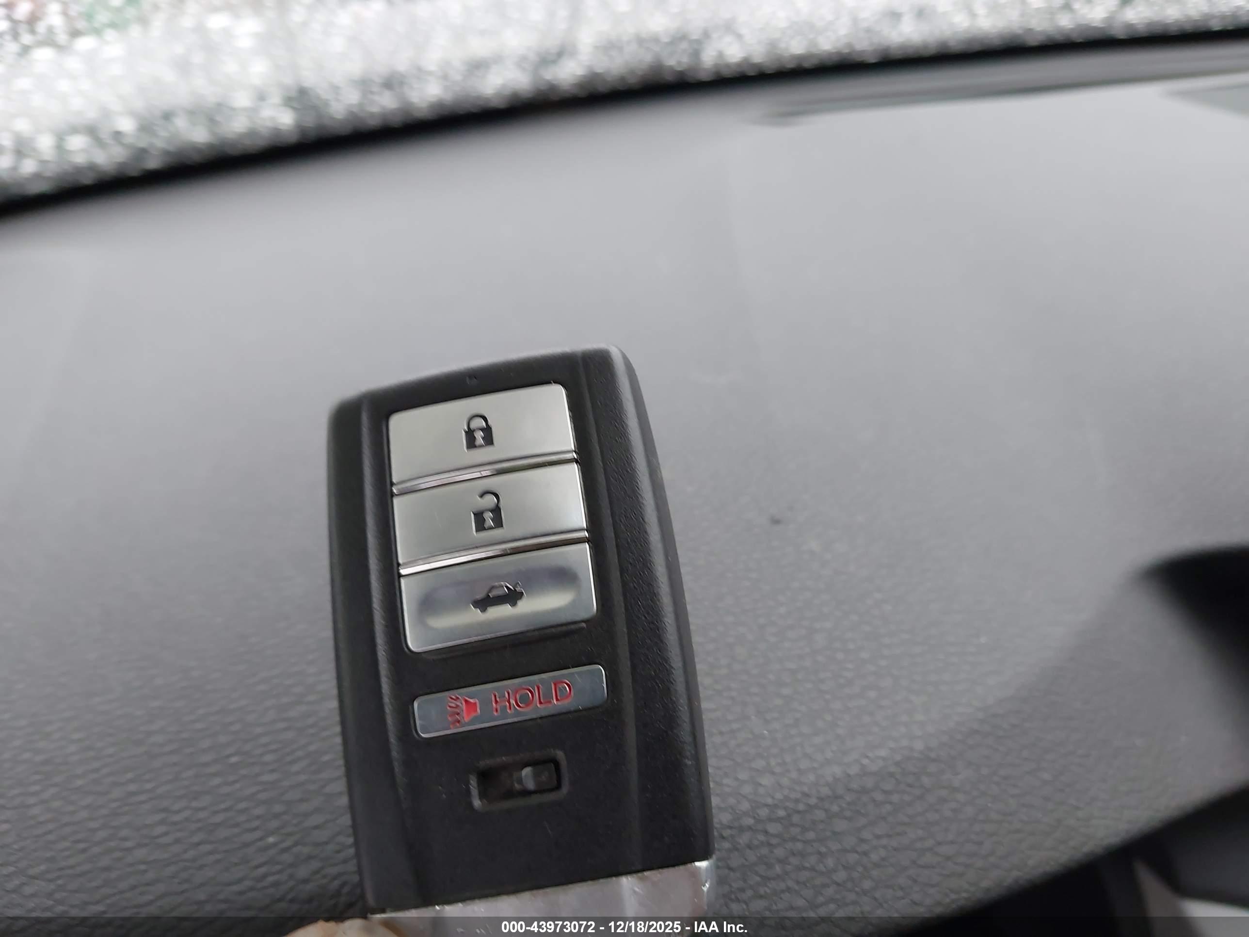 ACURA RLX image 11