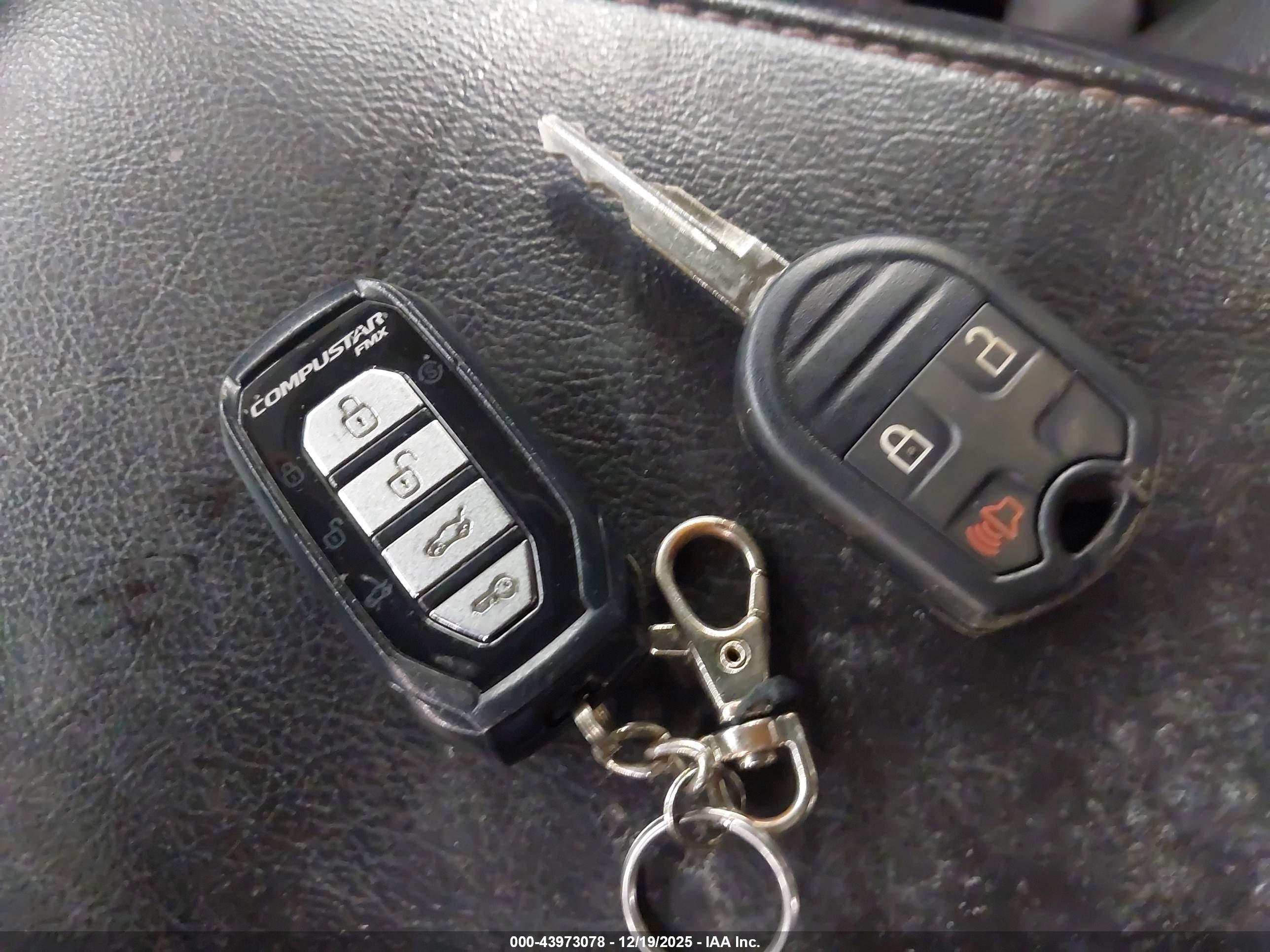 FORD EDGE image 11