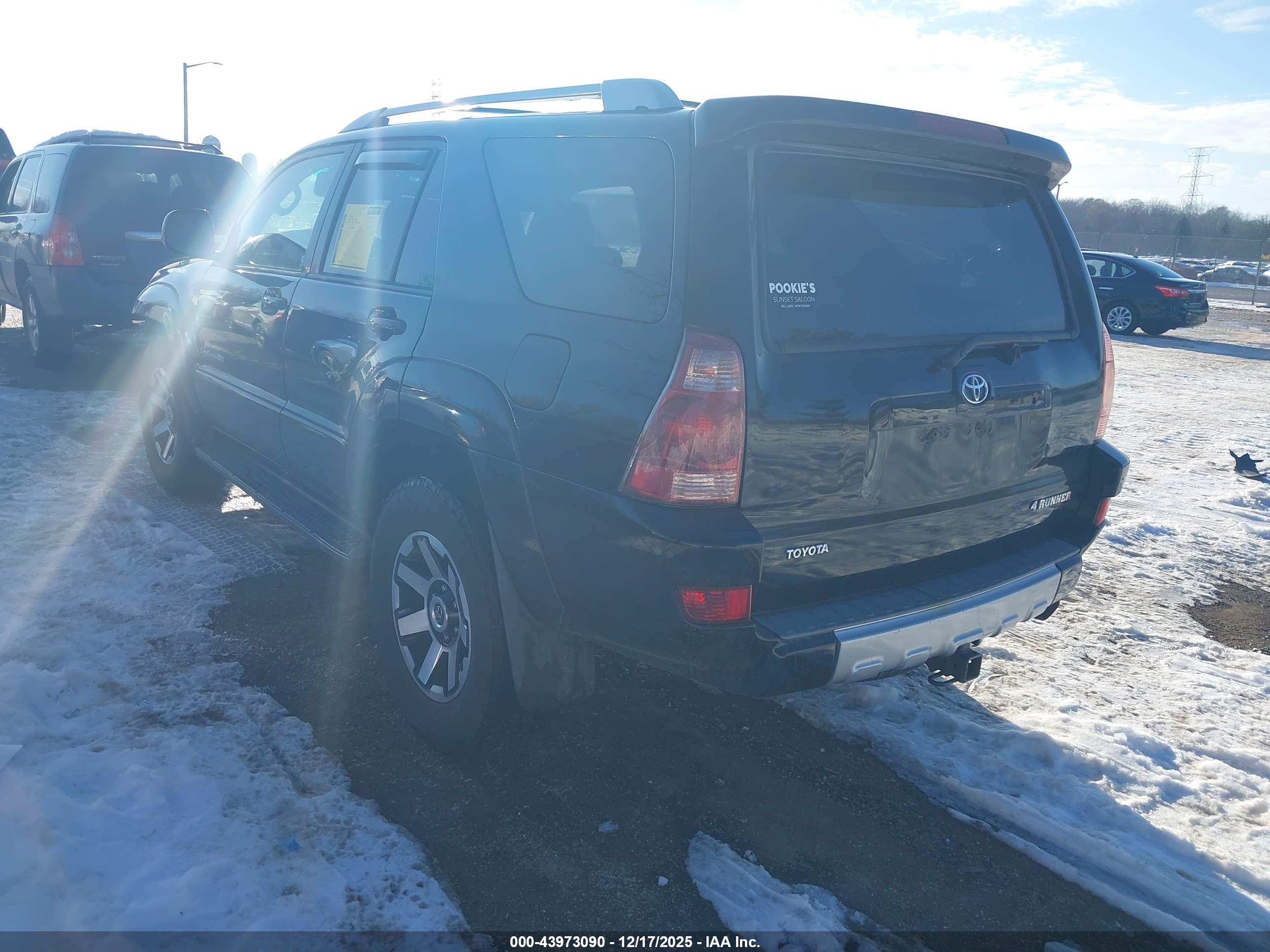 TOYOTA 4RUNNER image 3