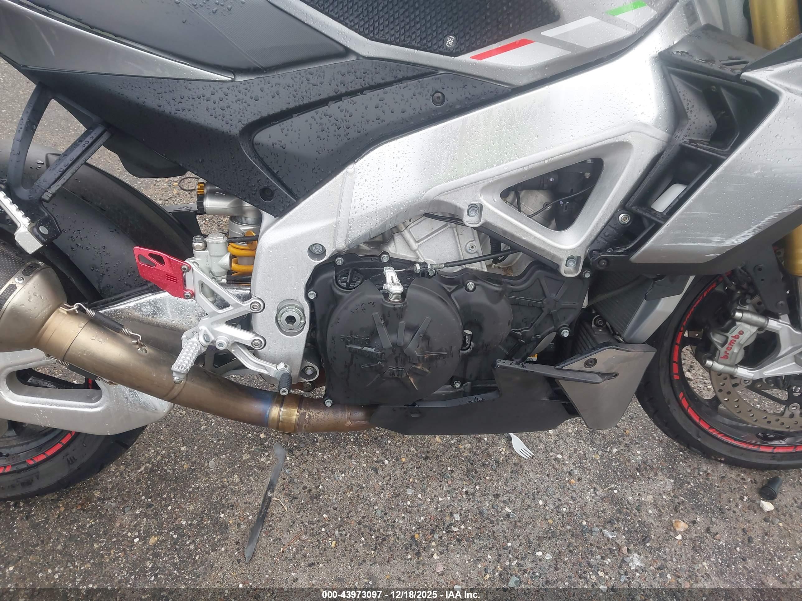 APRILIA TUONO image 8