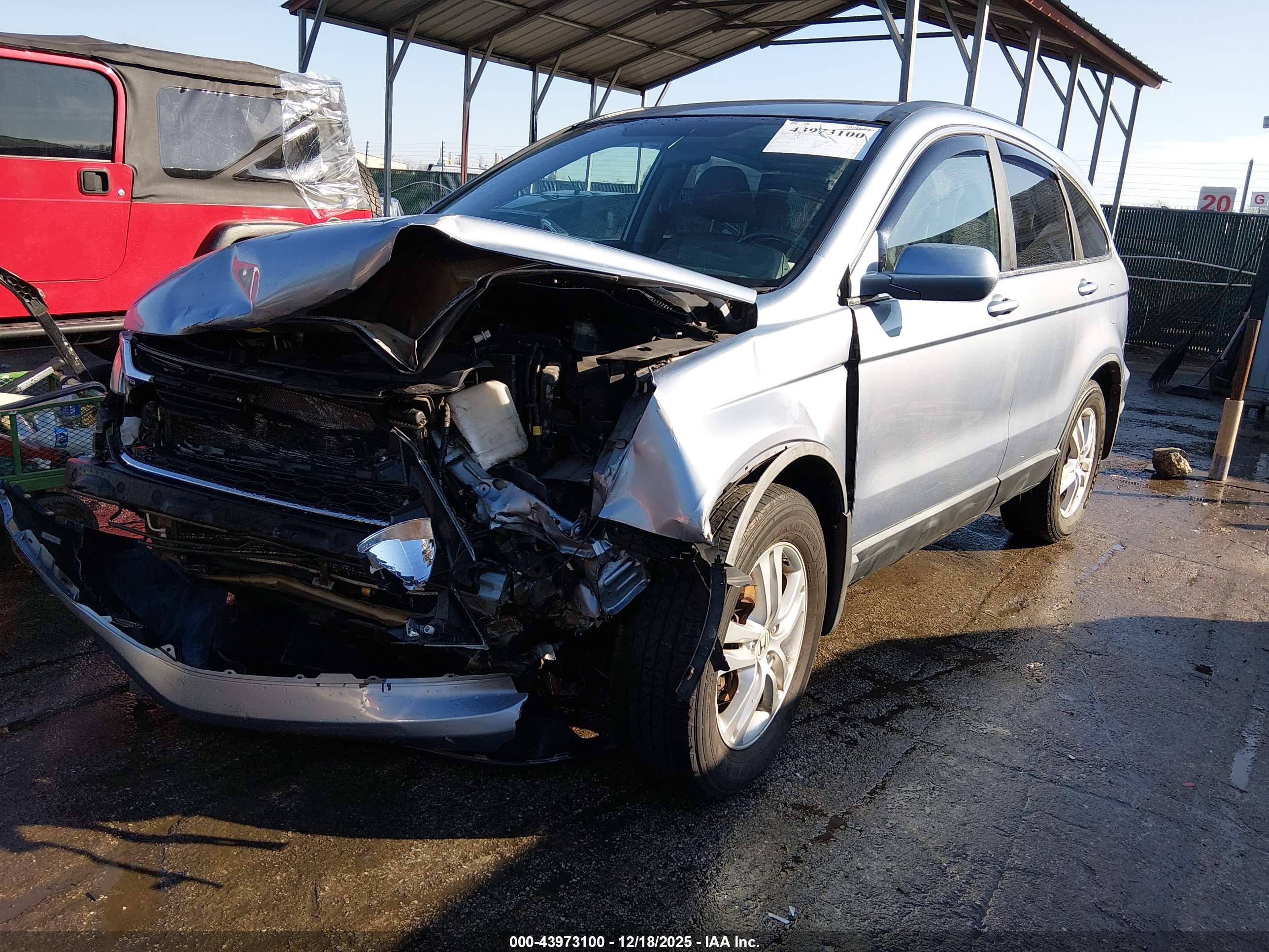 HONDA CR-V image 2