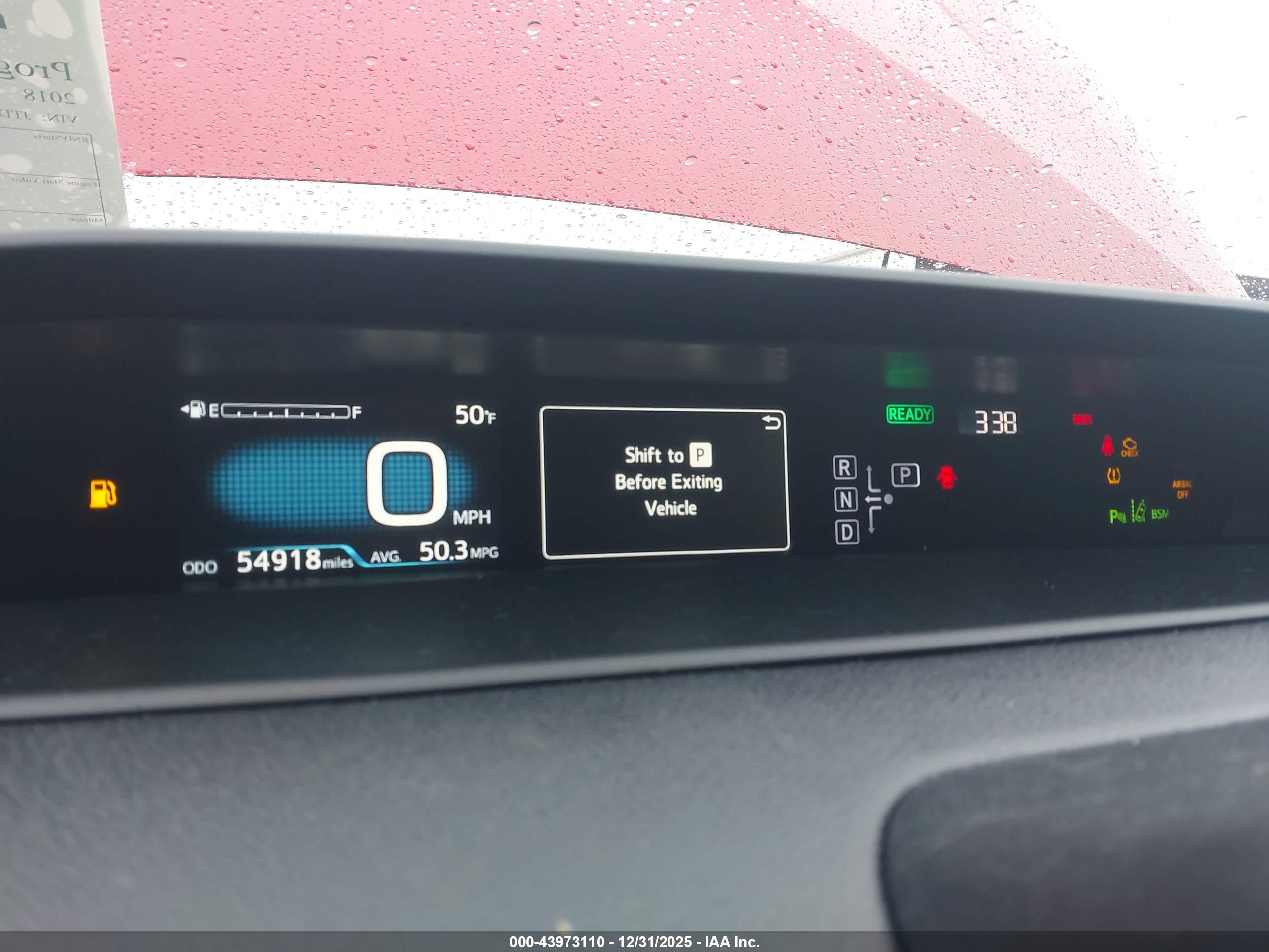 TOYOTA PRIUS image 7