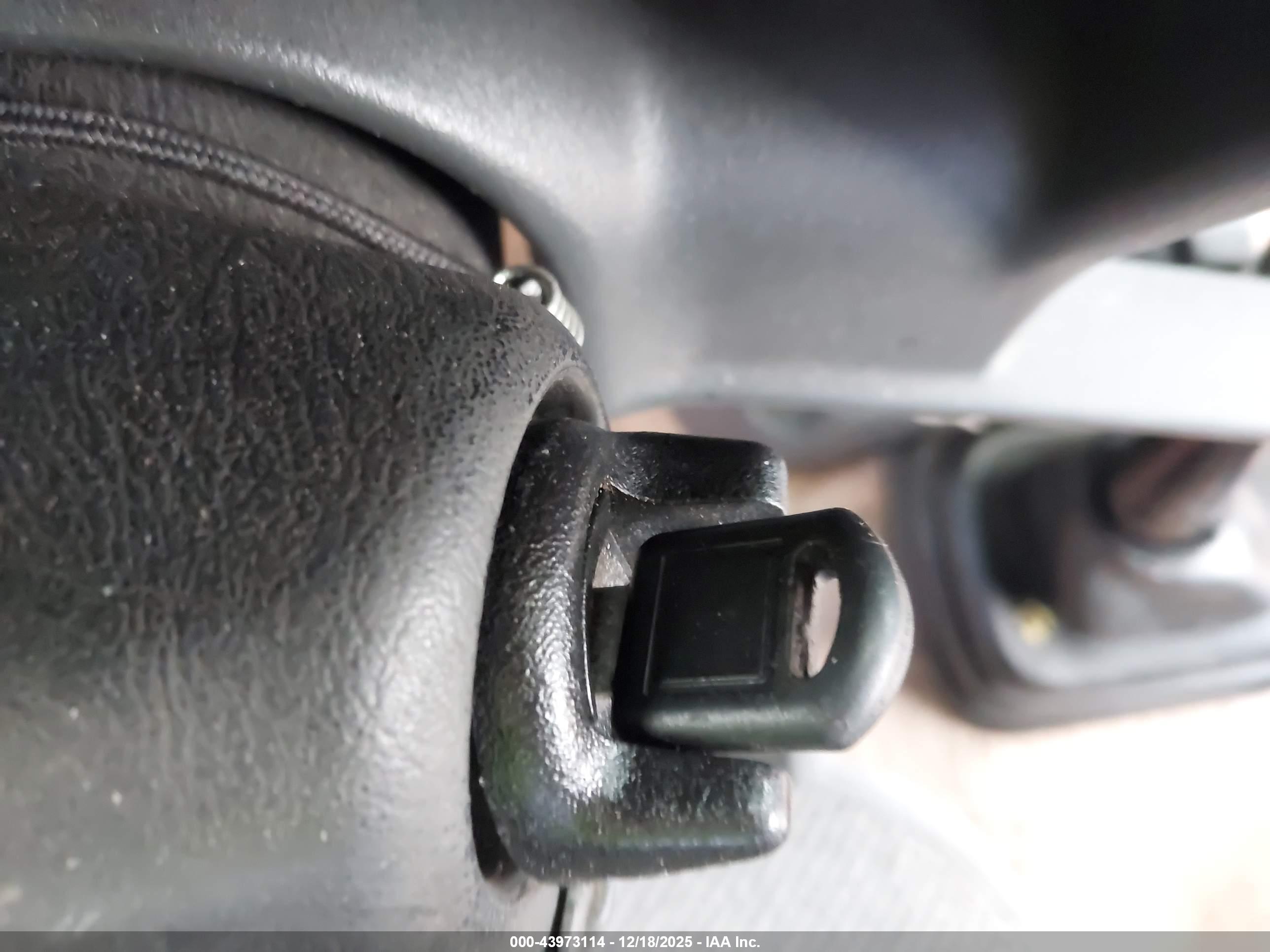 CHEVROLET S image 11