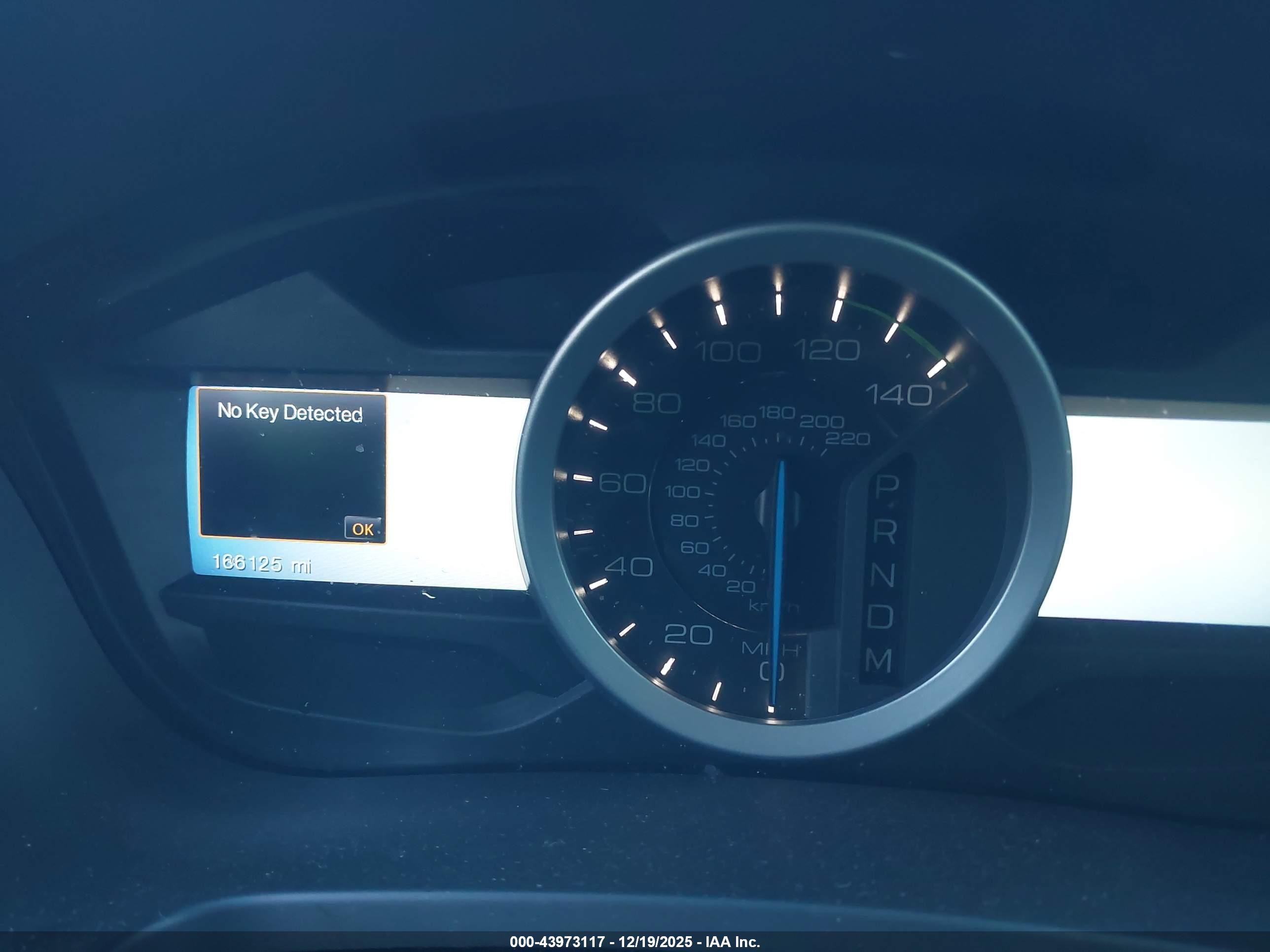 FORD EXPLORER image 7