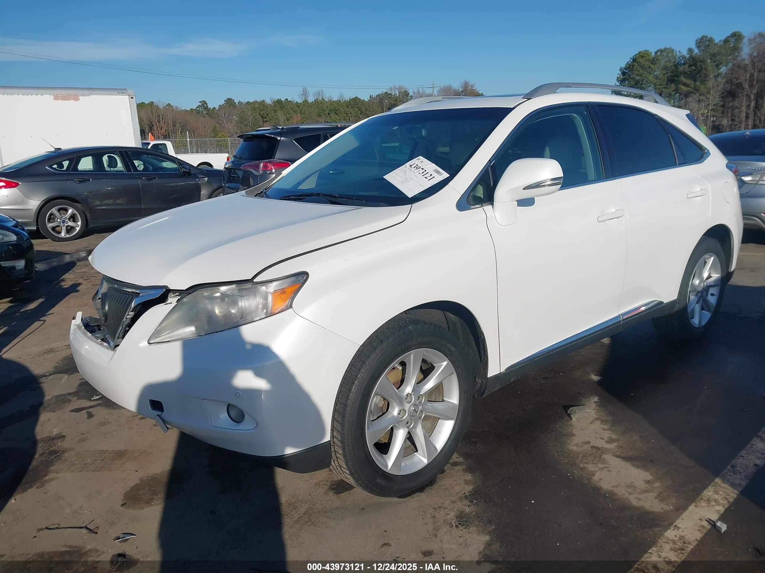 LEXUS RX image 2
