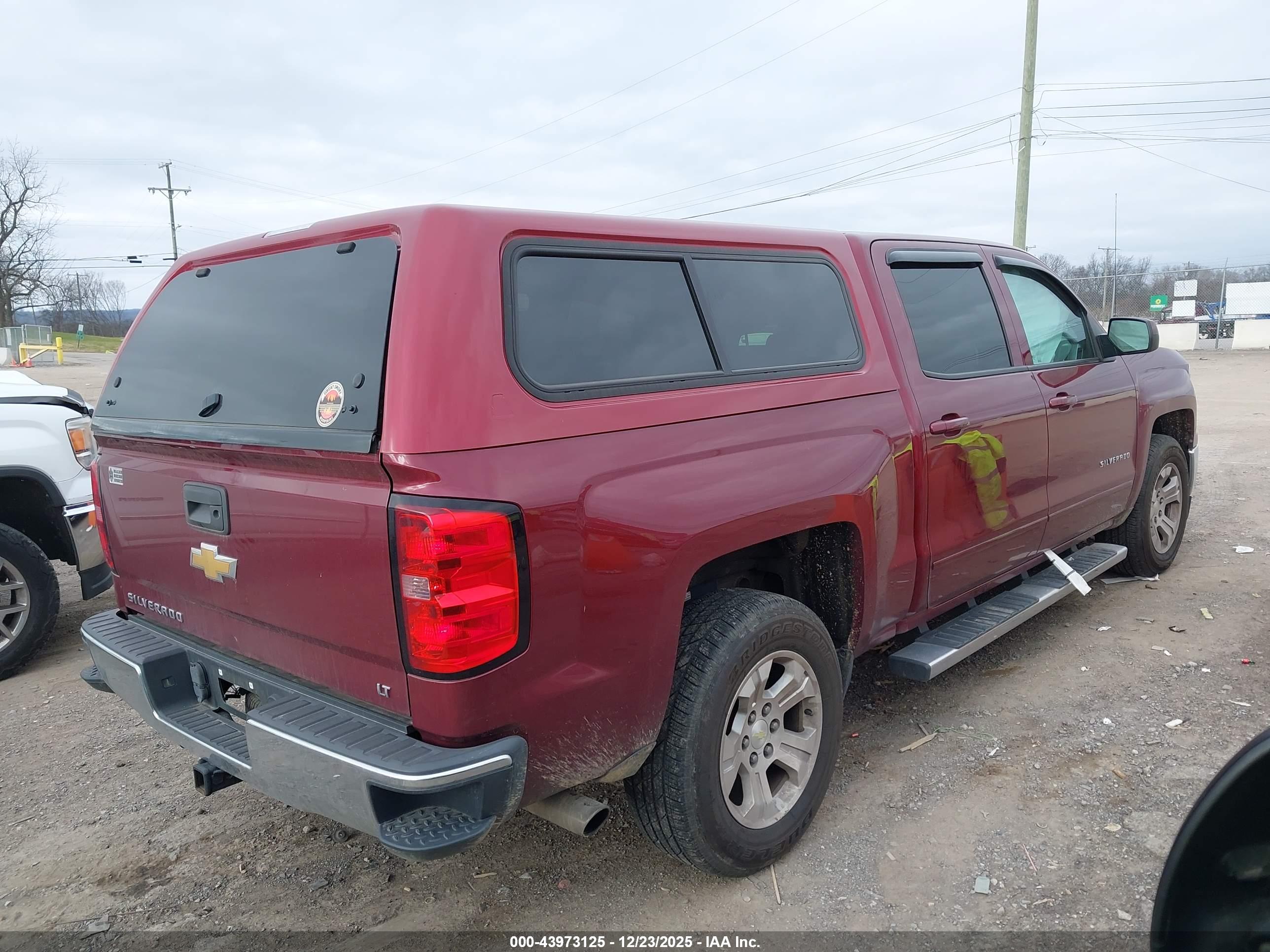 CHEVROLET SILVERADO image 4