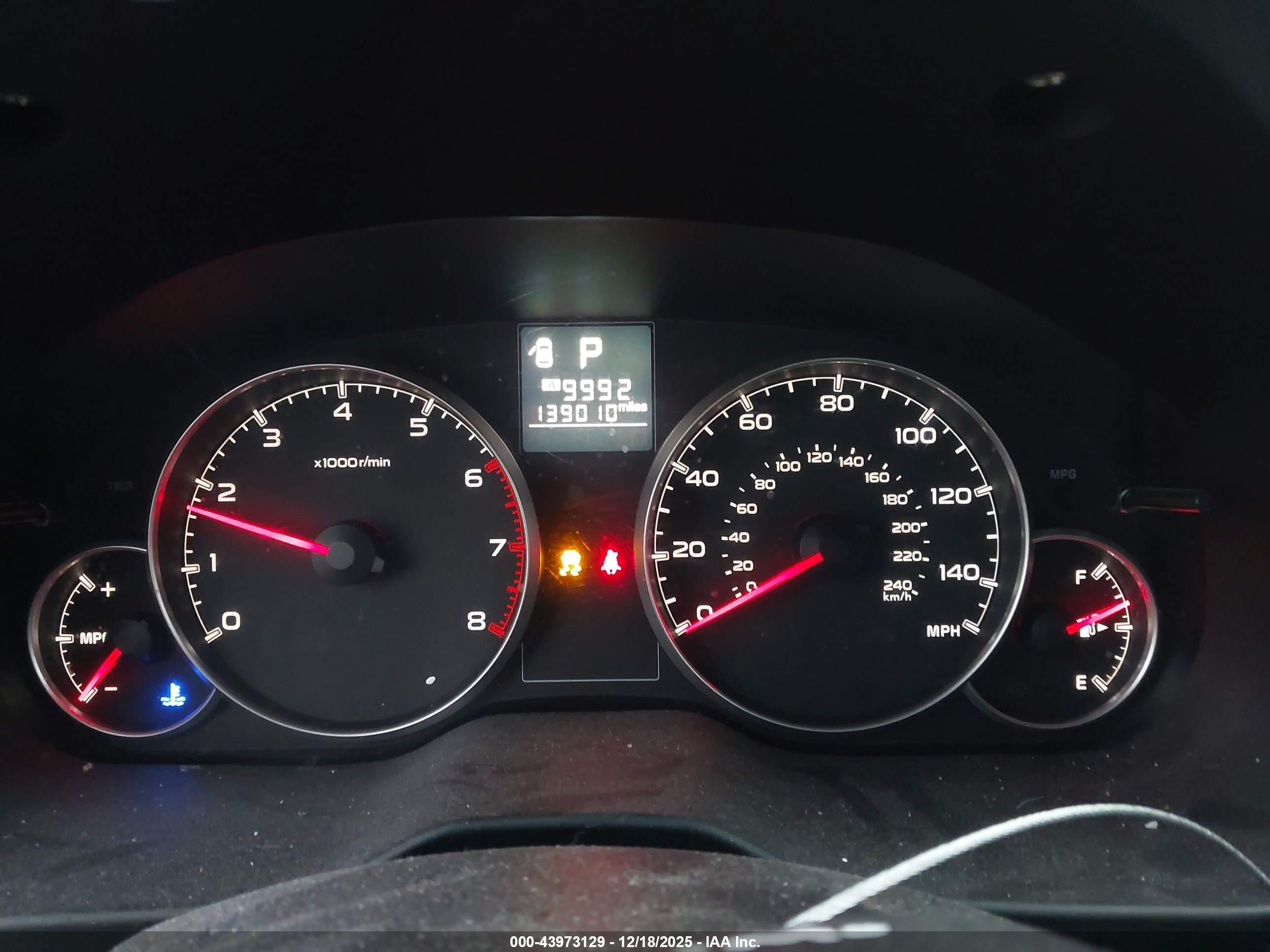 SUBARU OUTBACK image 7