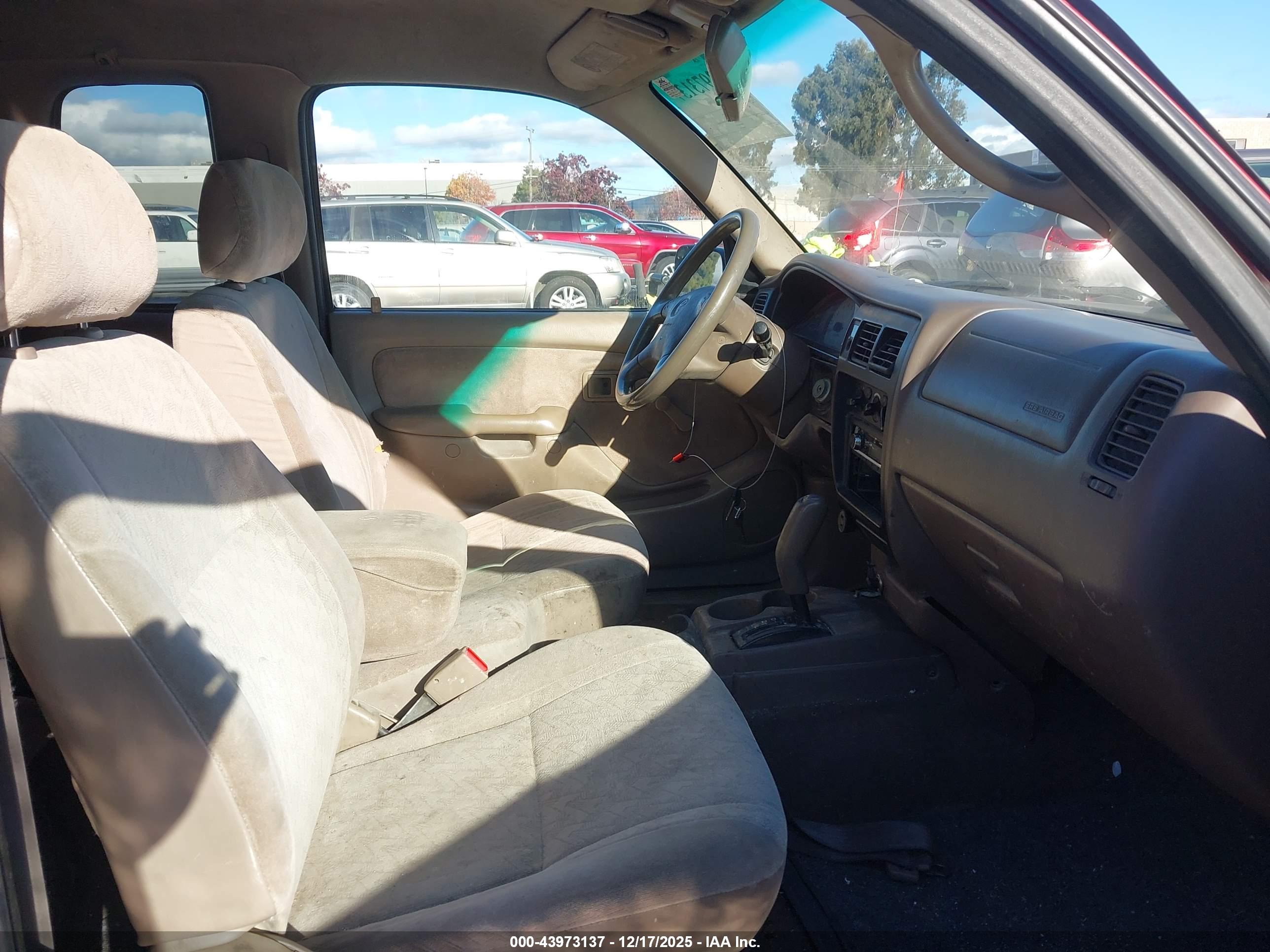 TOYOTA TACOMA image 5