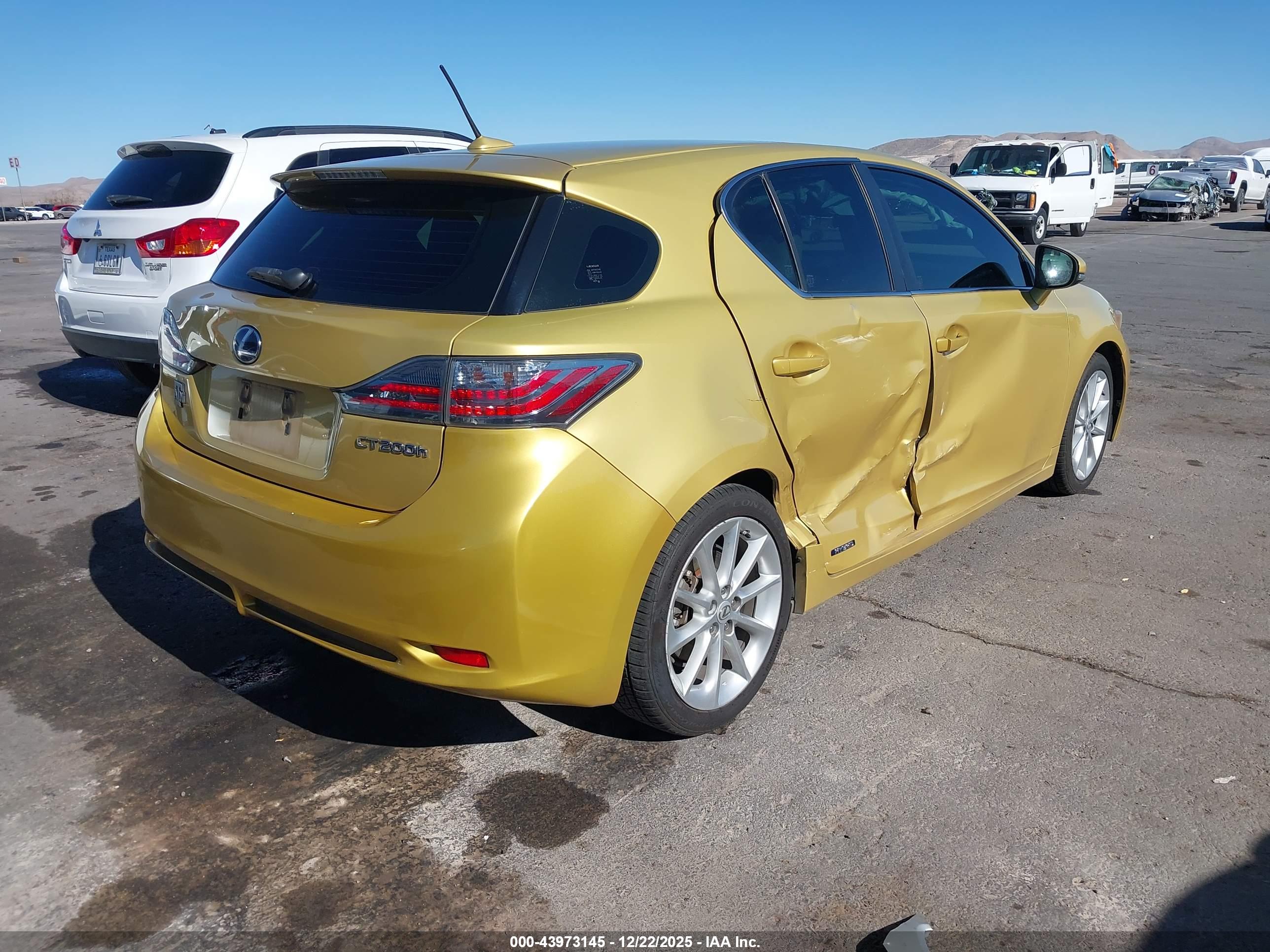 LEXUS CT image 4