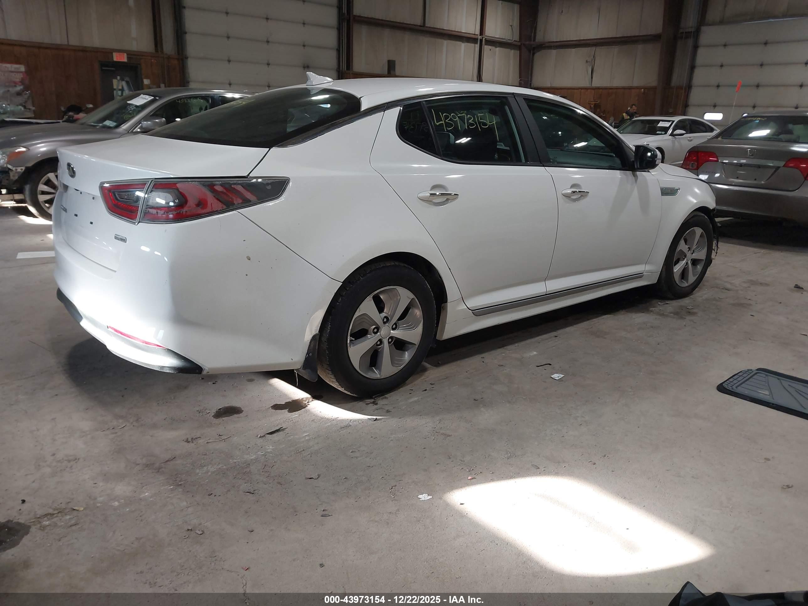 KIA OPTIMA image 4