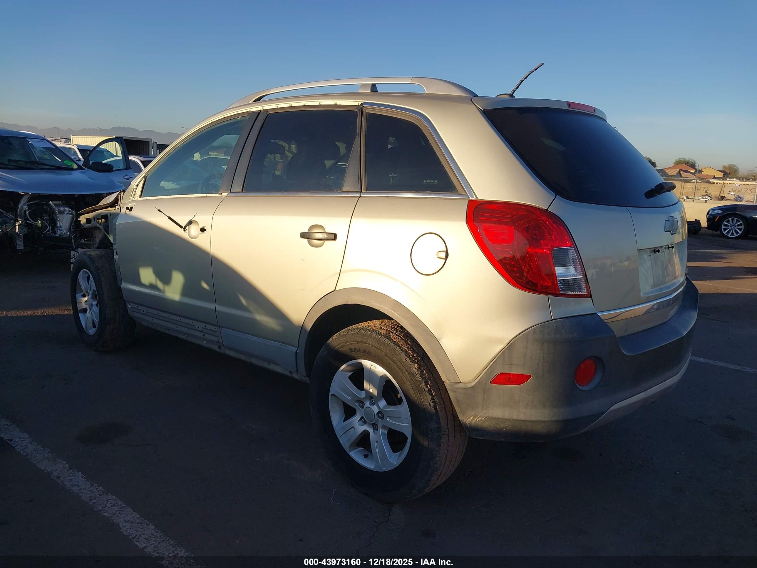 CHEVROLET CAPTIVA image 3