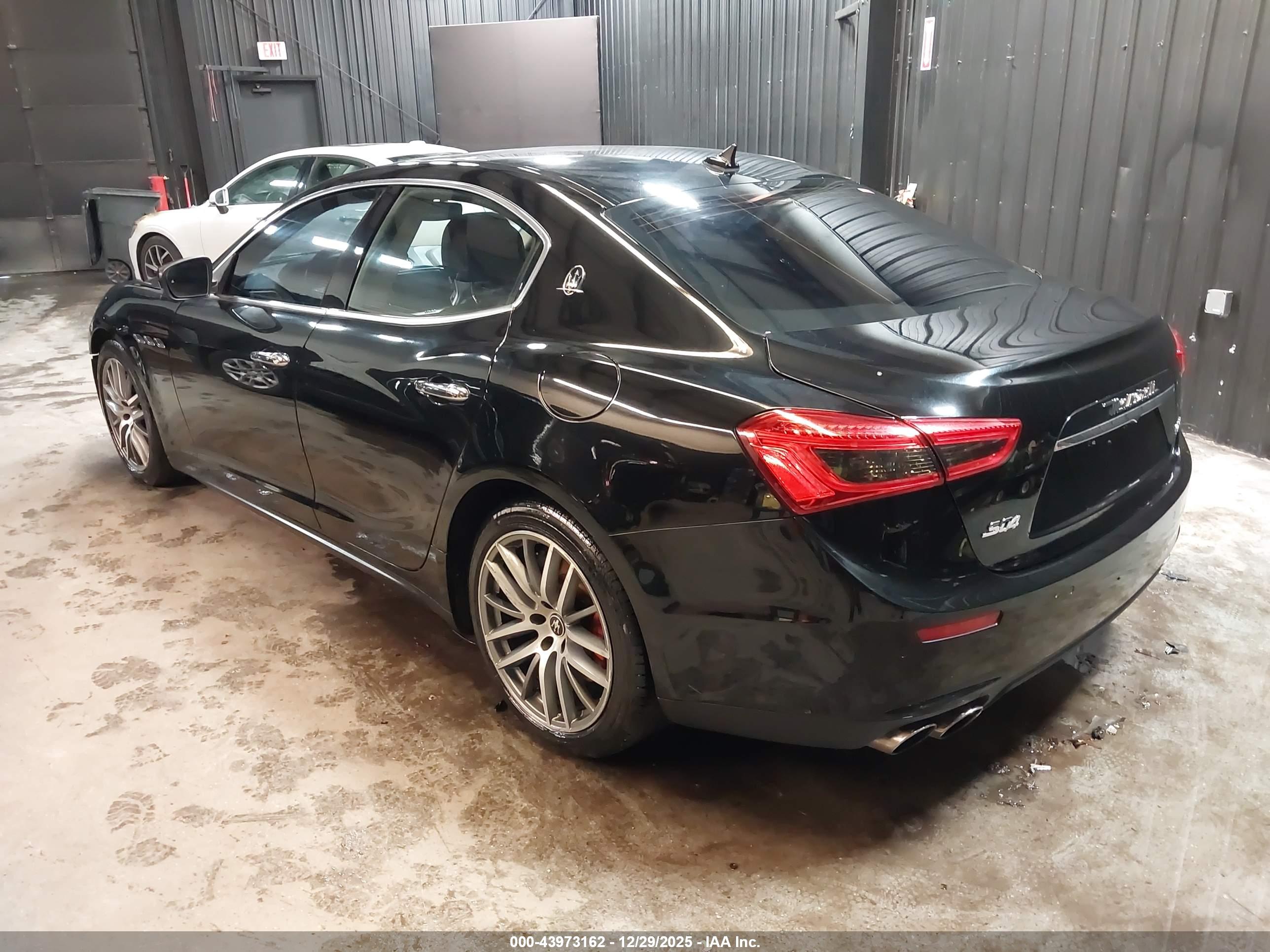 MASERATI GHIBLI image 3