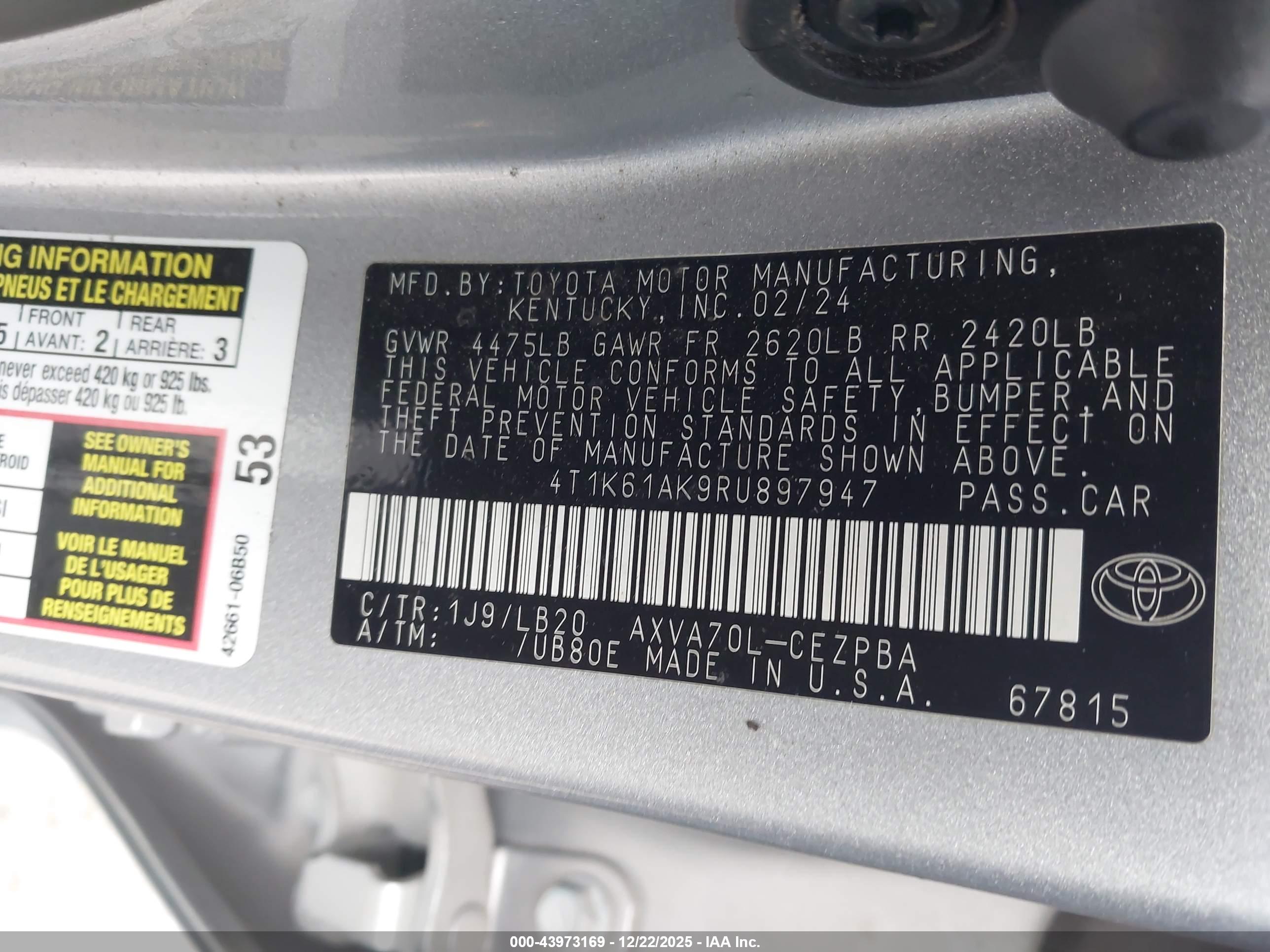 TOYOTA CAMRY image 9