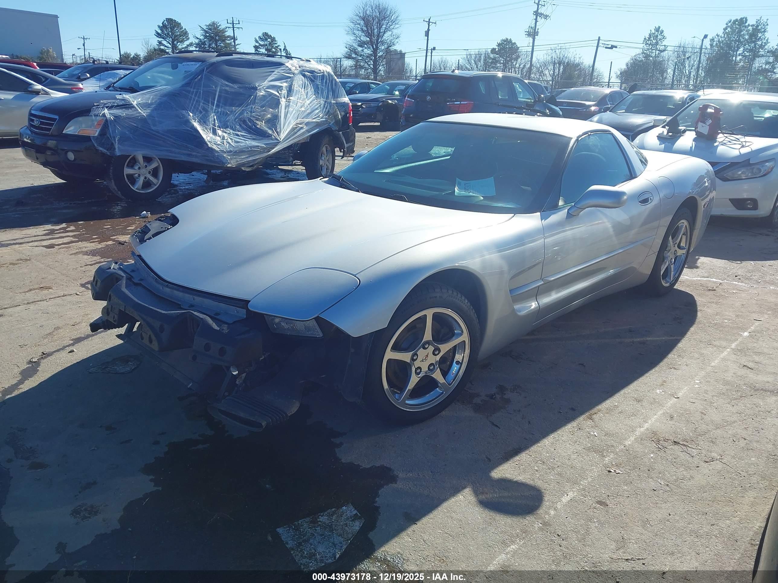 CHEVROLET CORVETTE image 2
