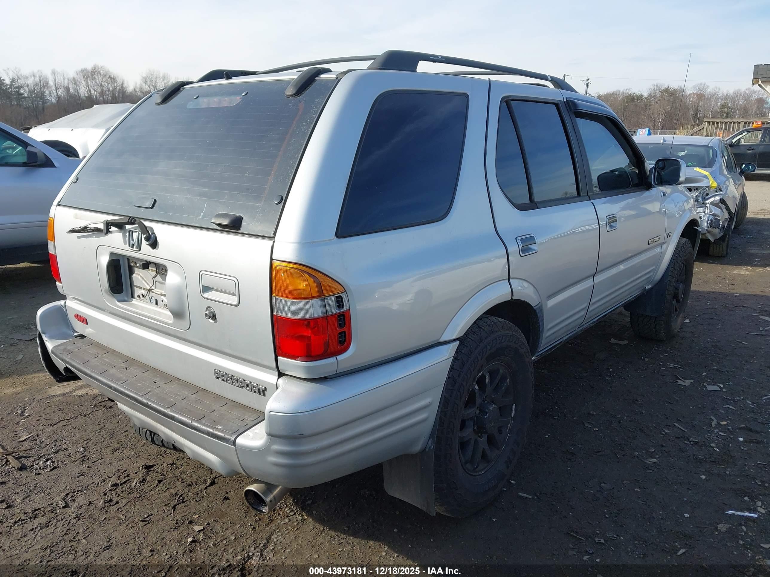 HONDA PASSPORT image 4