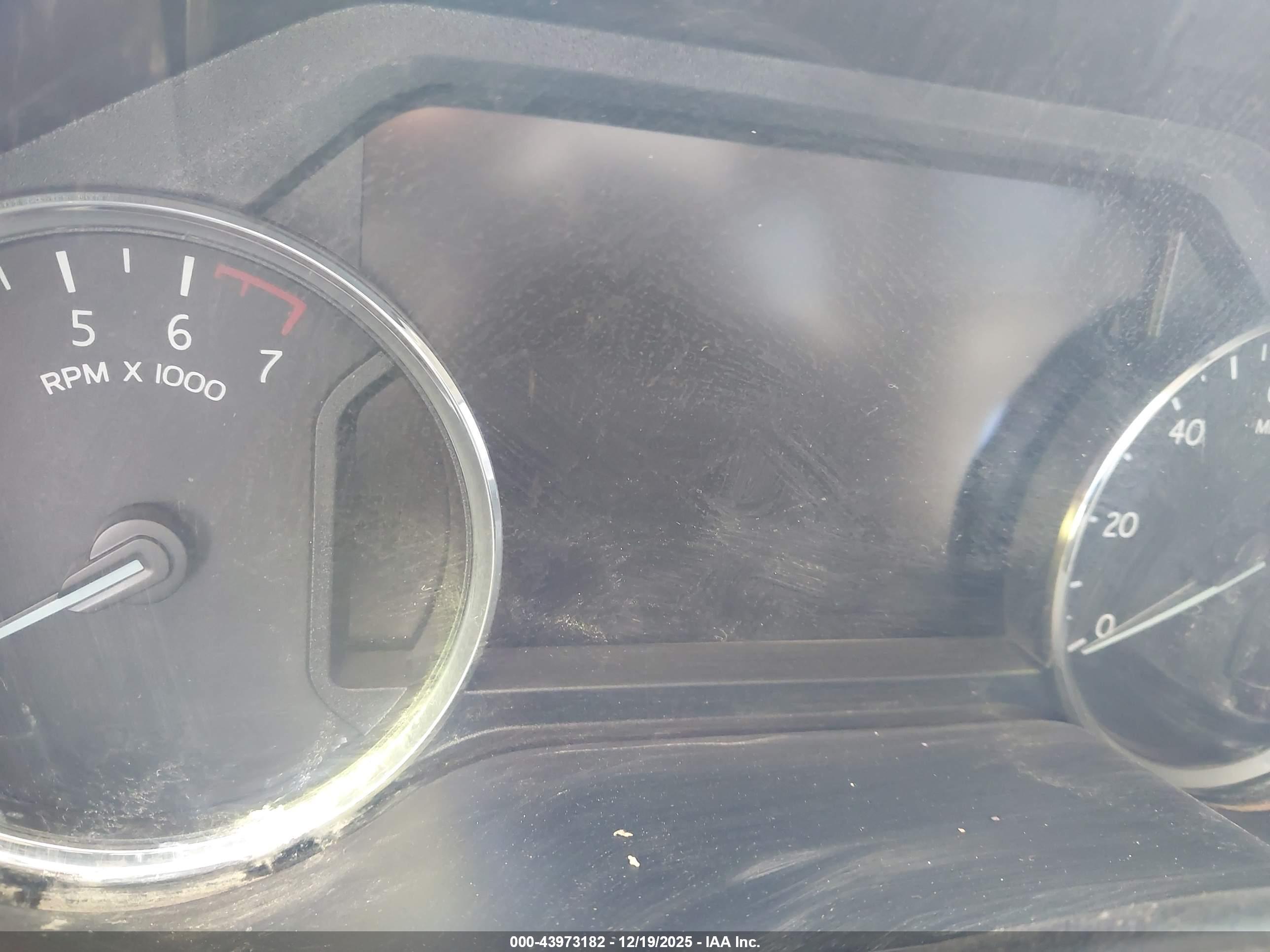 FORD EXPEDITION image 7
