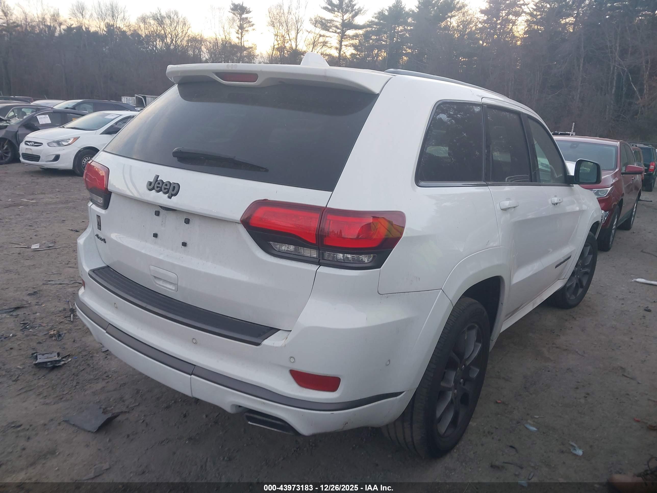 JEEP GRAND image 4