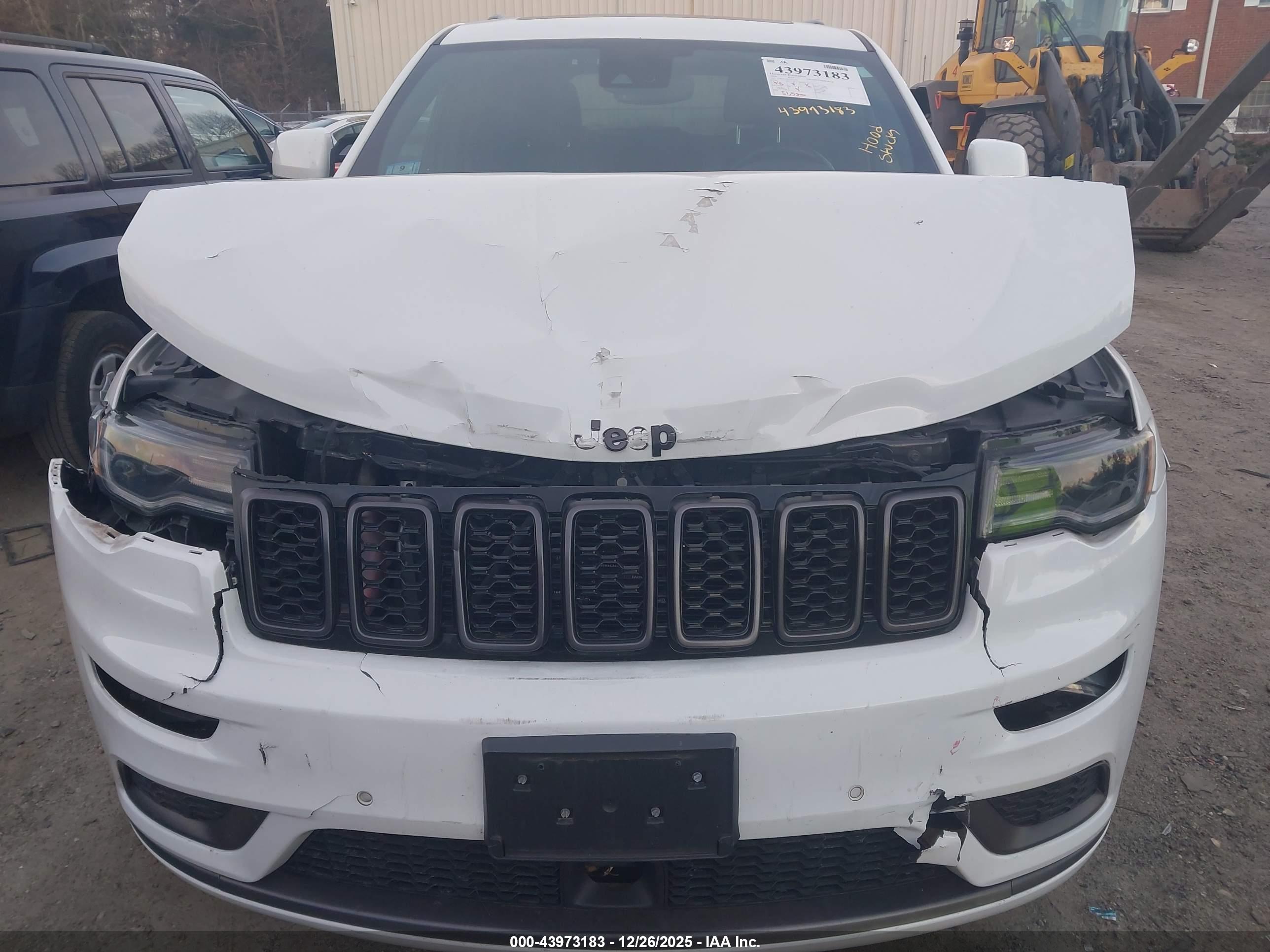 JEEP GRAND image 6