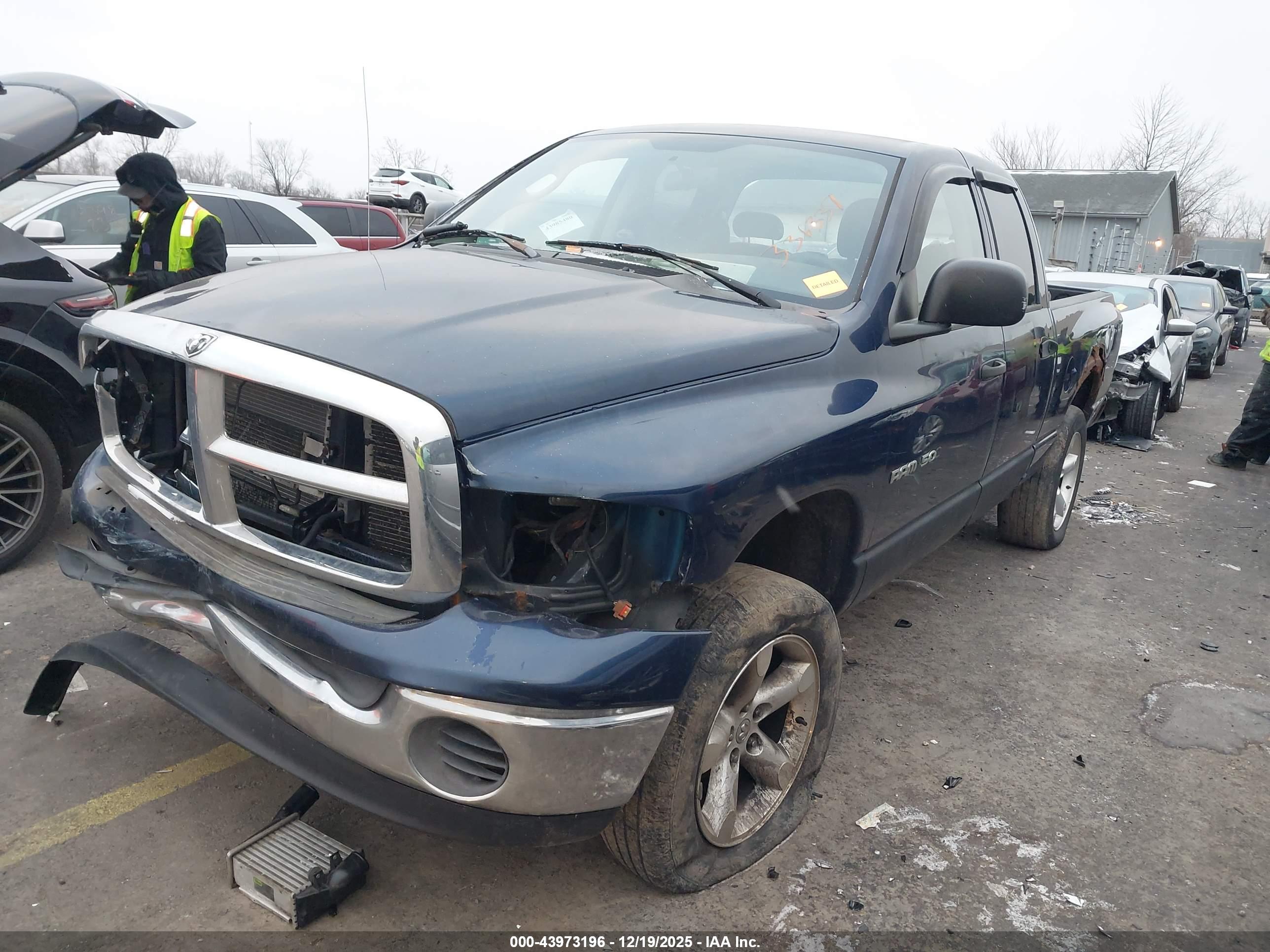 DODGE RAM image 2