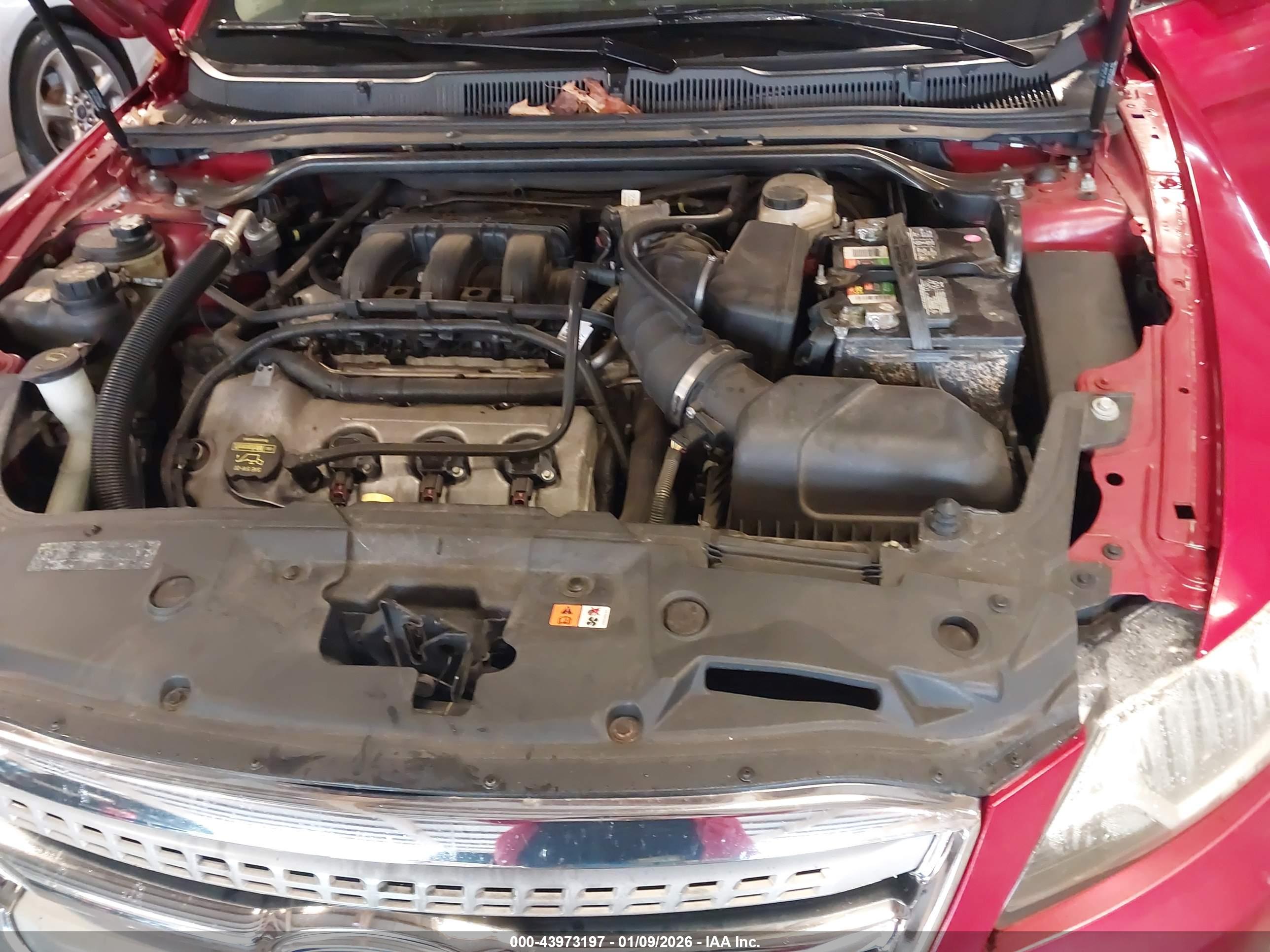 FORD TAURUS image 10