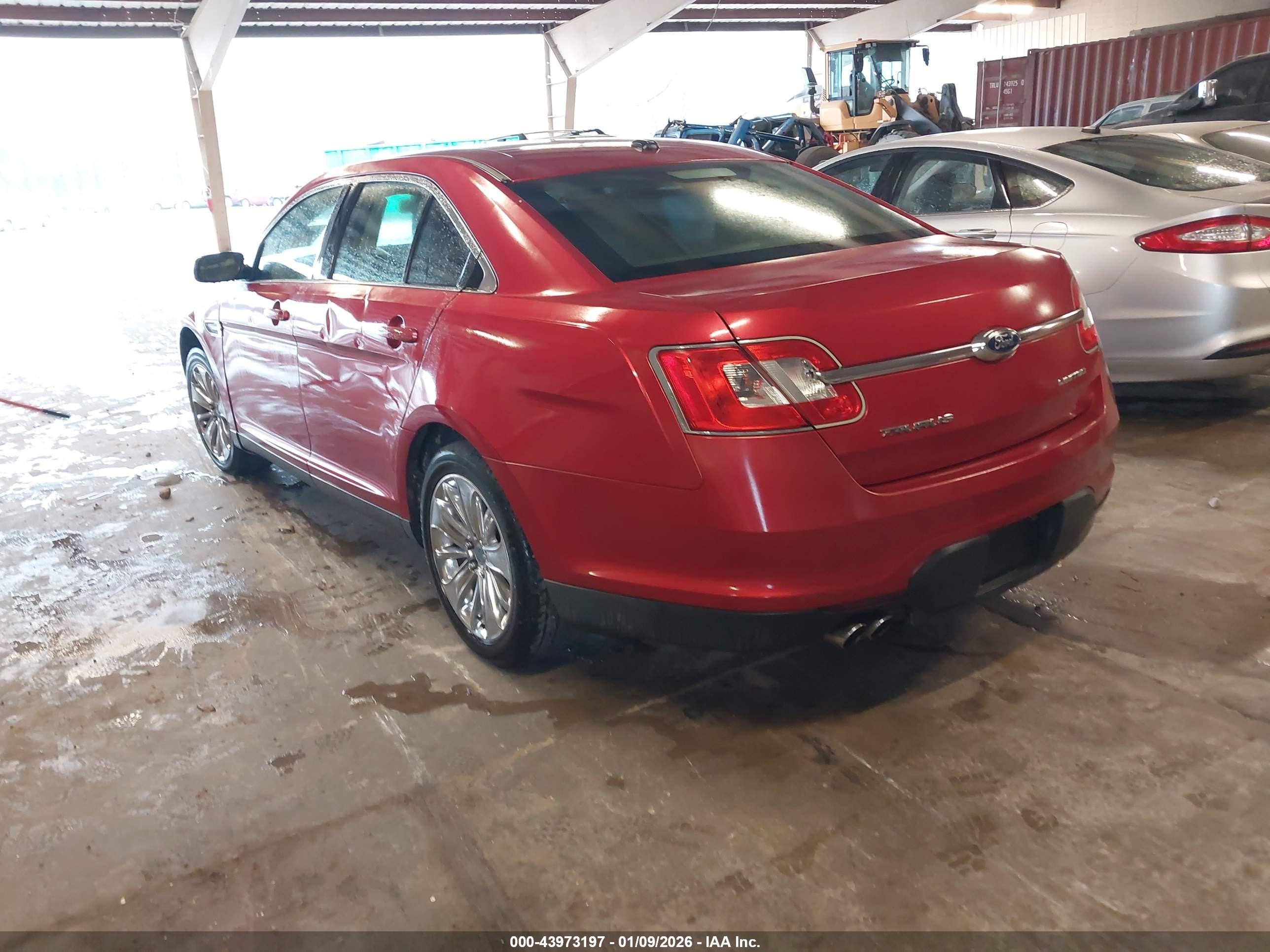 FORD TAURUS image 3