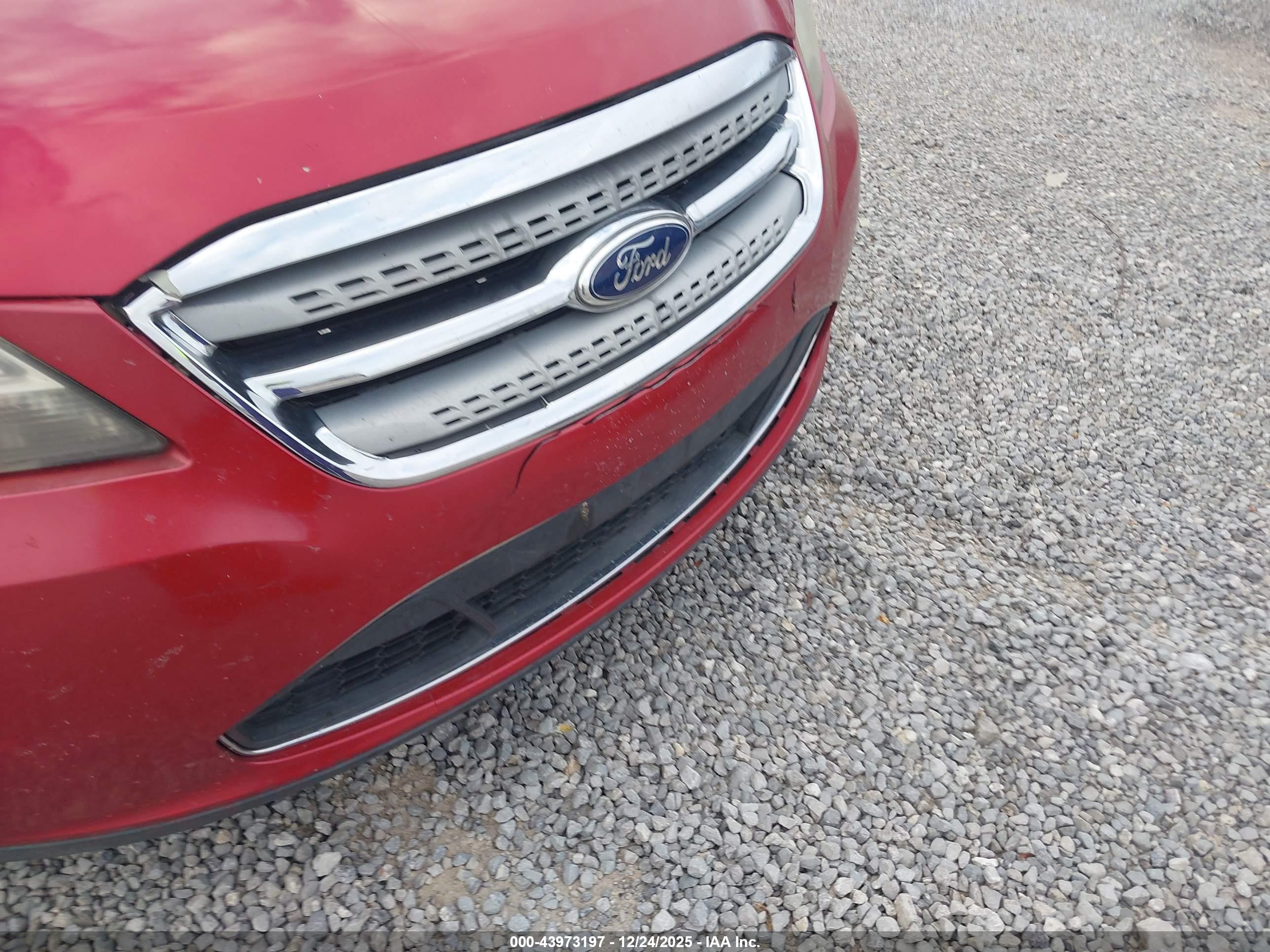 FORD TAURUS image 6