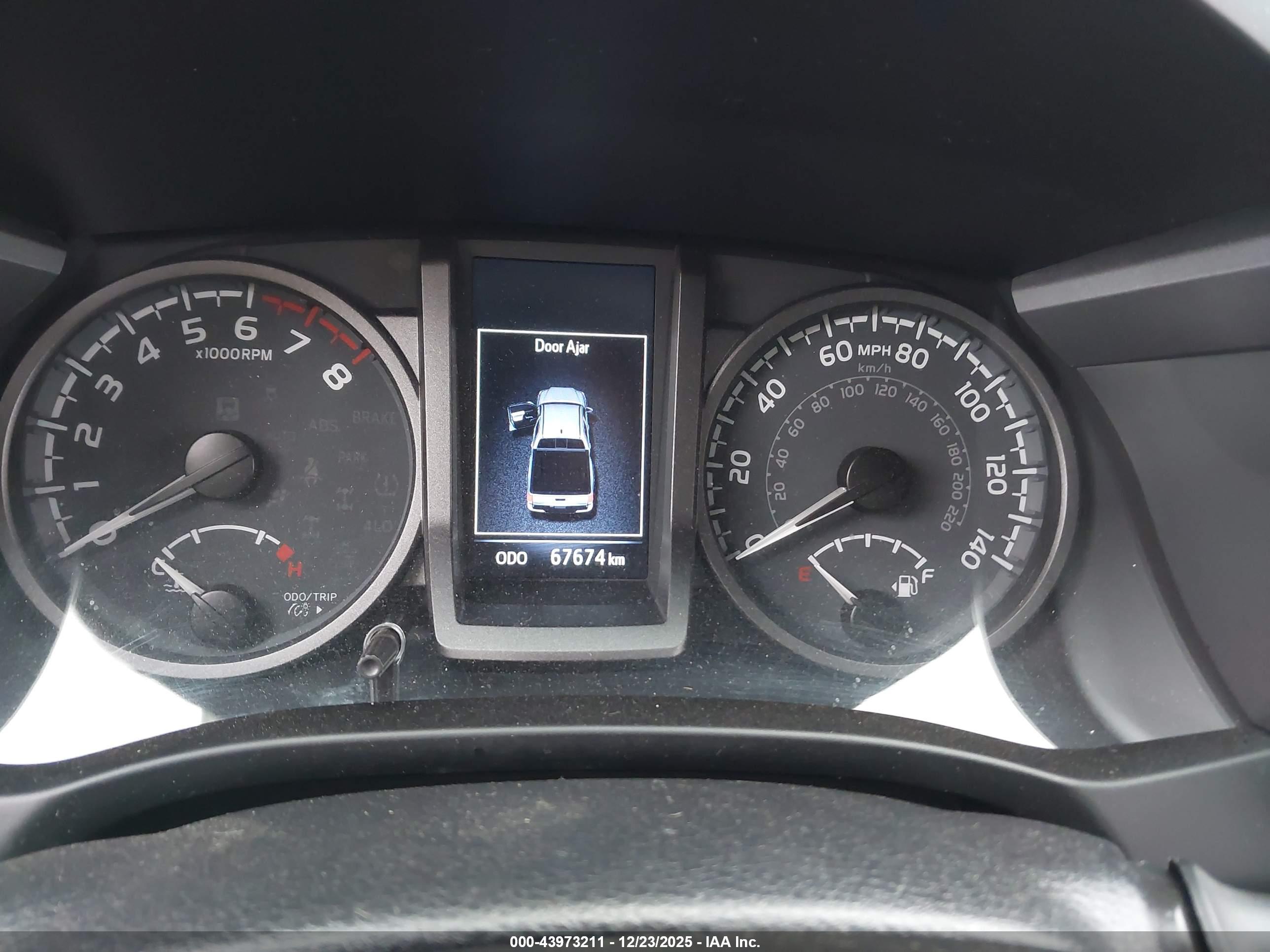 TOYOTA TACOMA image 7