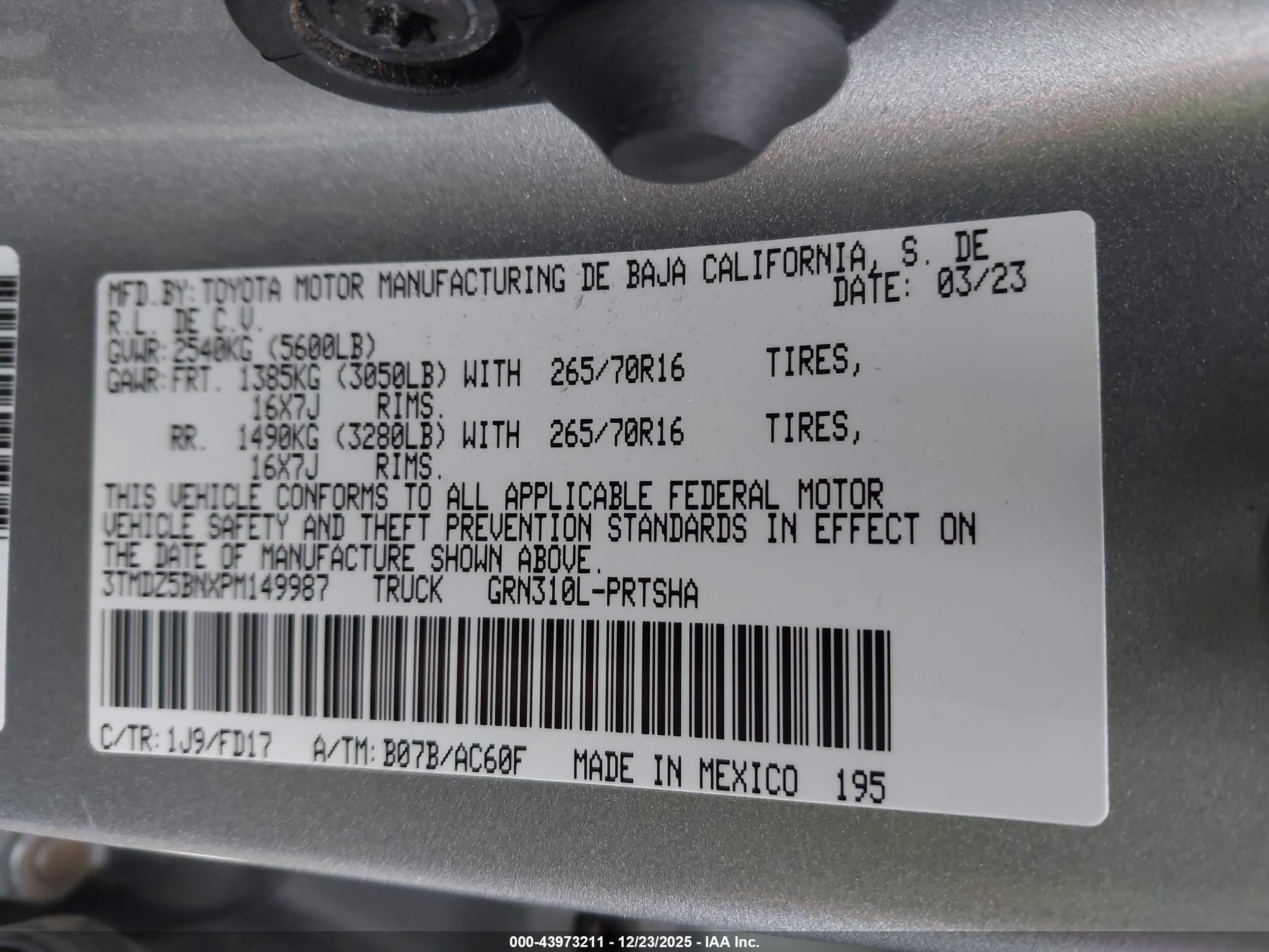 TOYOTA TACOMA image 9
