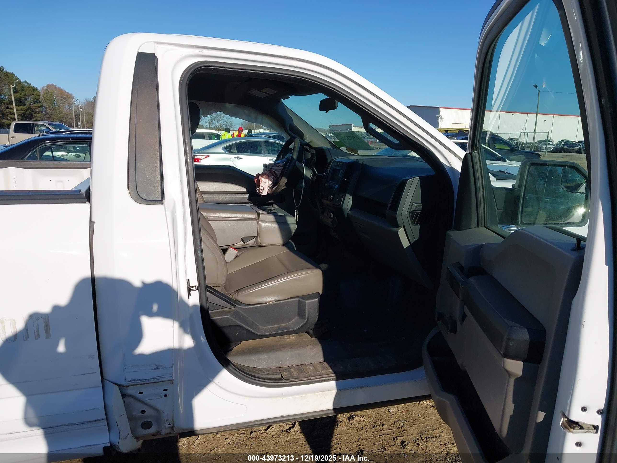 FORD F-150 image 5