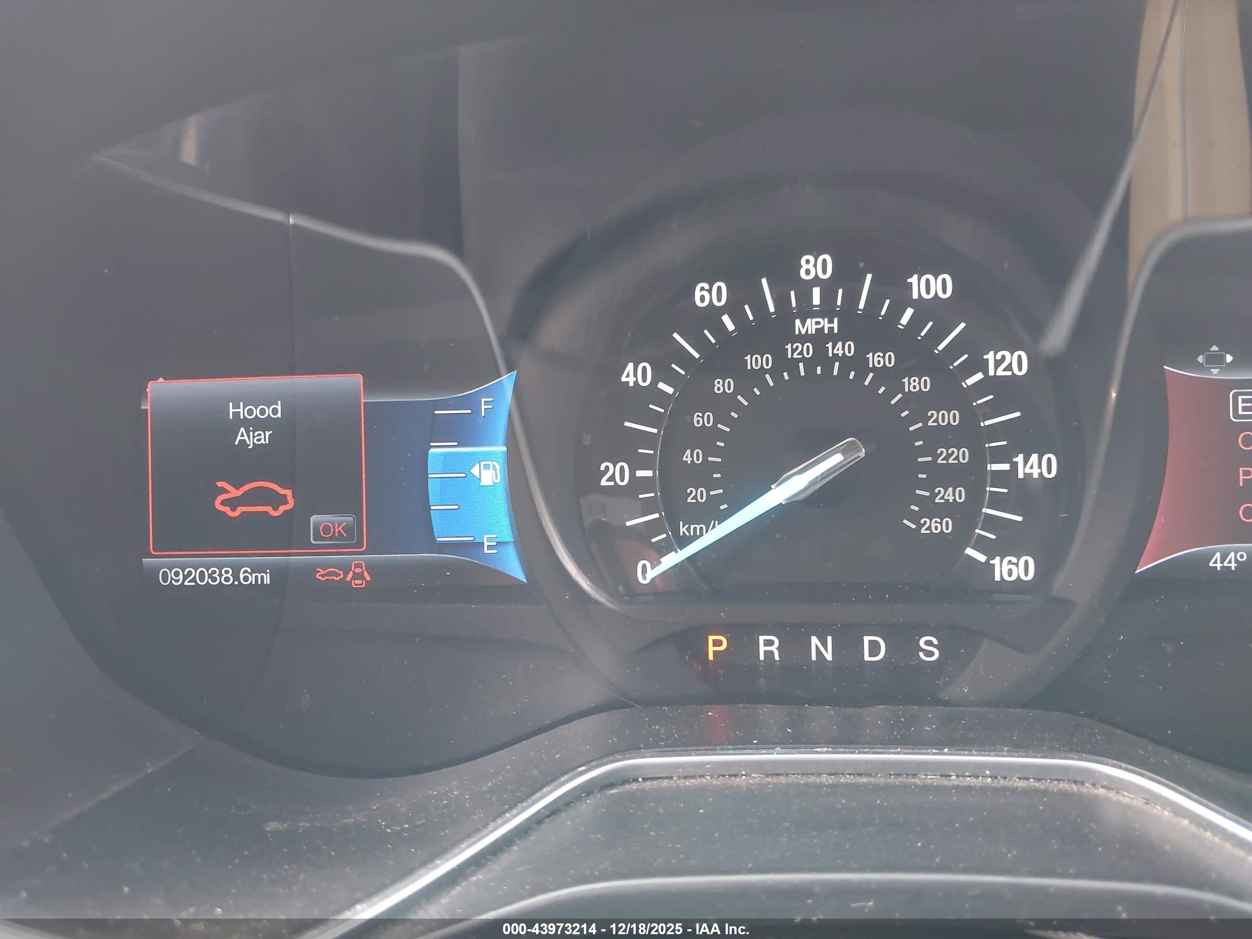 FORD FUSION image 7