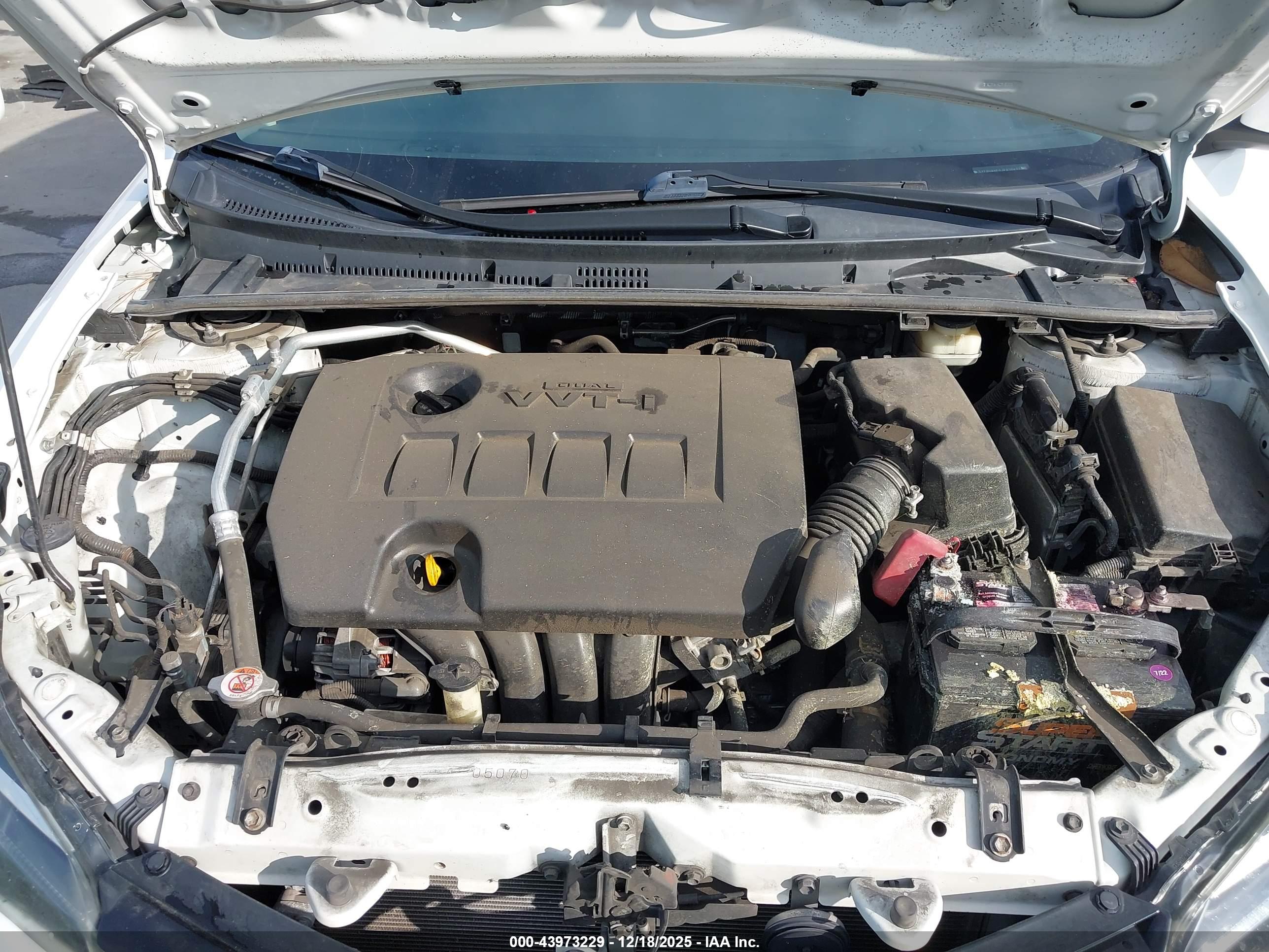 TOYOTA COROLLA image 10