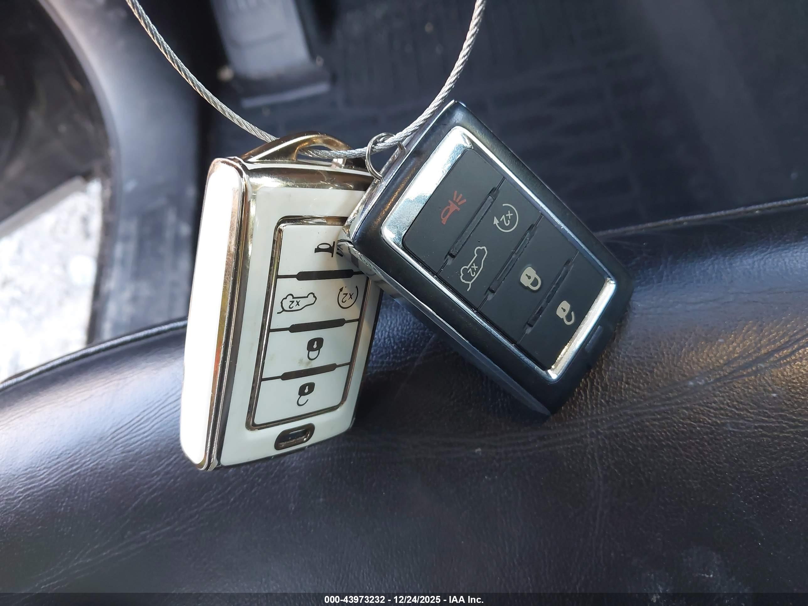 JEEP GRAND image 11