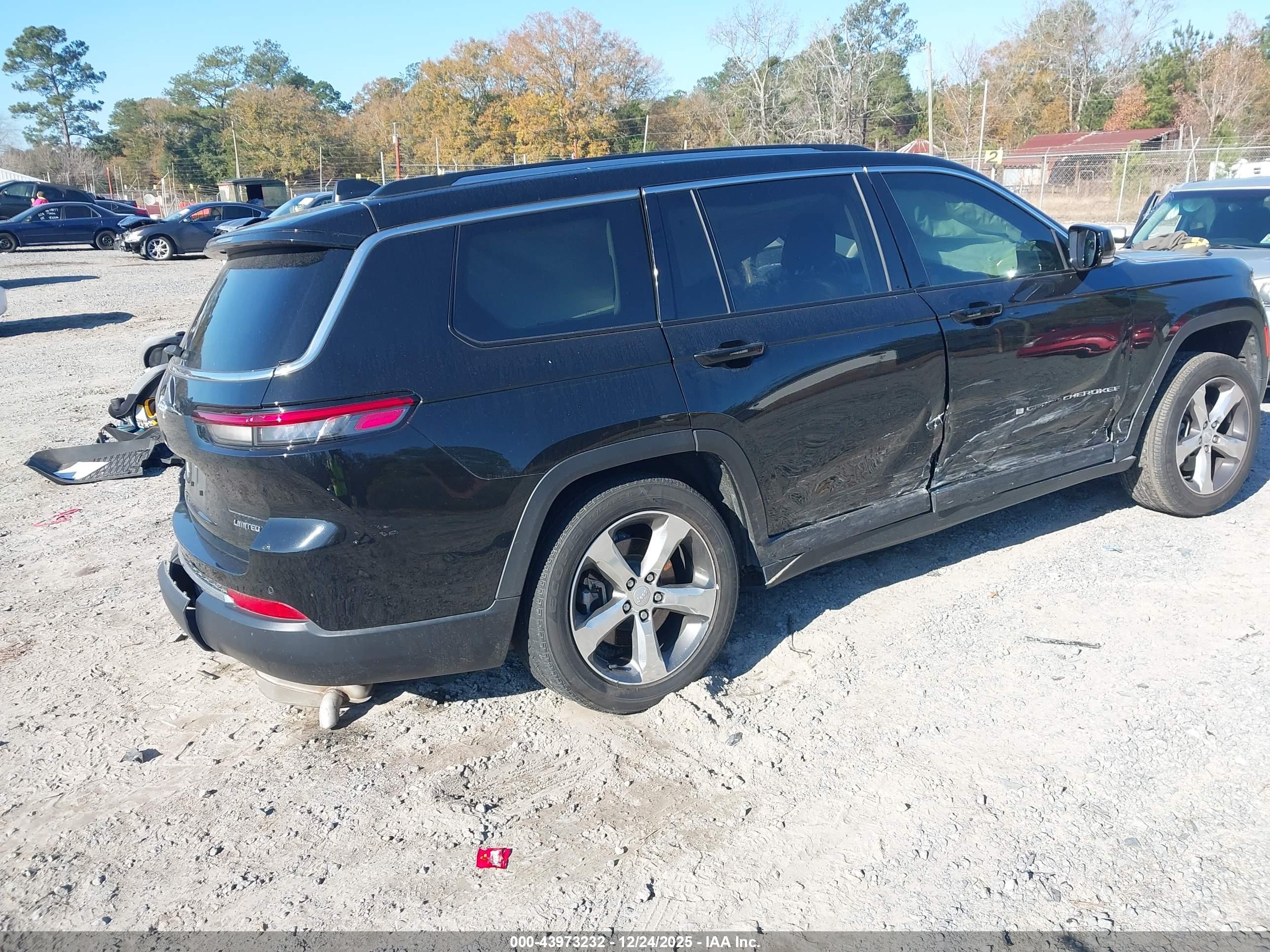 JEEP GRAND image 4
